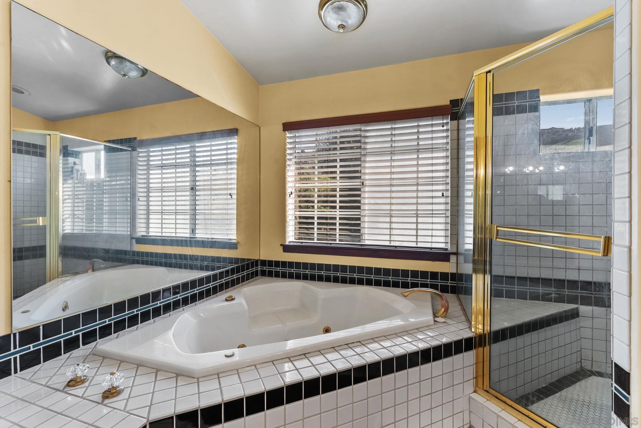 Detail Gallery Image 24 of 38 For 3849  Pala Mesa Drive, Fallbrook,  CA 92028 - 4 Beds | 3/1 Baths