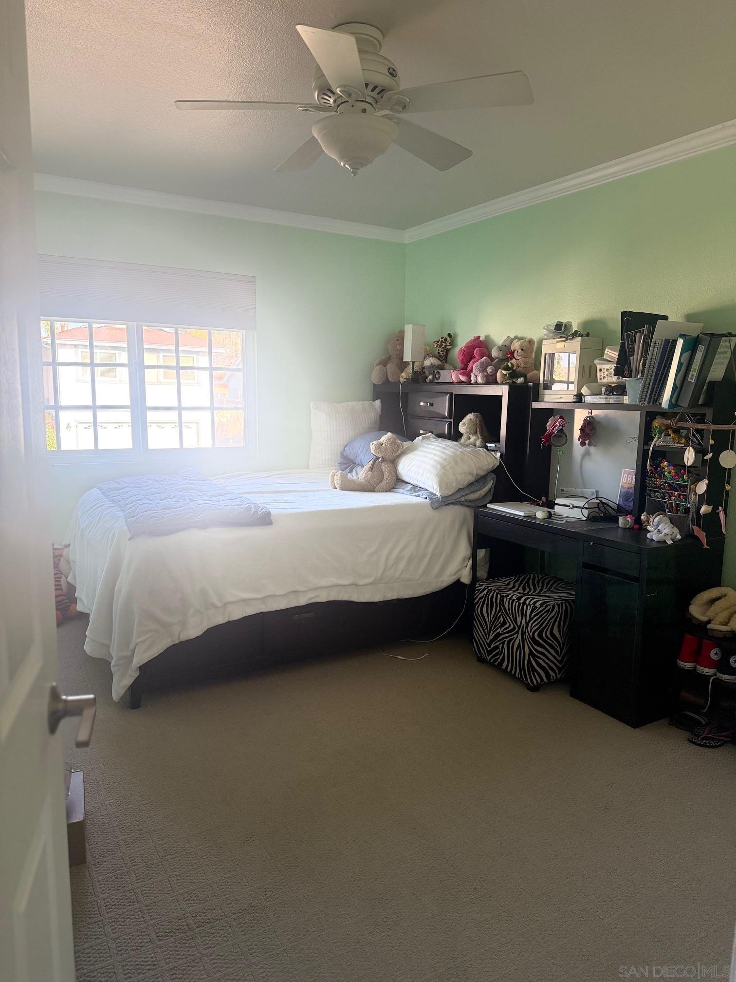 Detail Gallery Image 27 of 40 For 9569  via Pereza, San Diego,  AZ 92129 - 4 Beds | 3/1 Baths