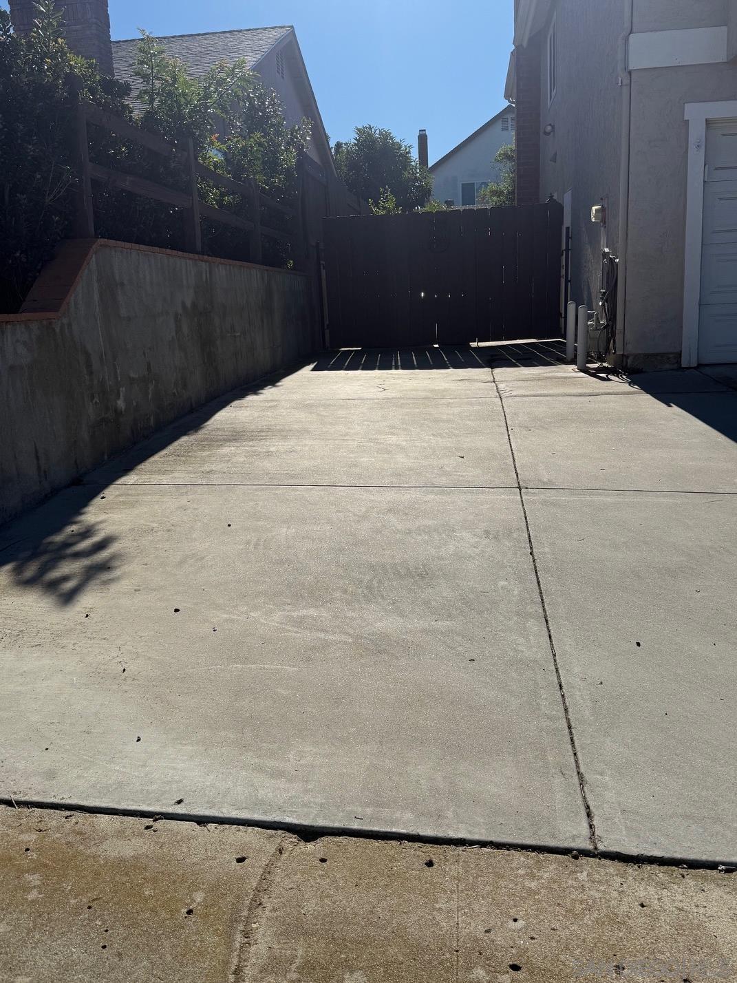 Detail Gallery Image 31 of 40 For 9569  via Pereza, San Diego,  AZ 92129 - 4 Beds | 3/1 Baths