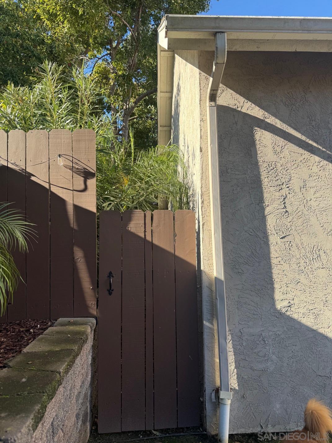 Detail Gallery Image 33 of 40 For 9569  via Pereza, San Diego,  AZ 92129 - 4 Beds | 3/1 Baths