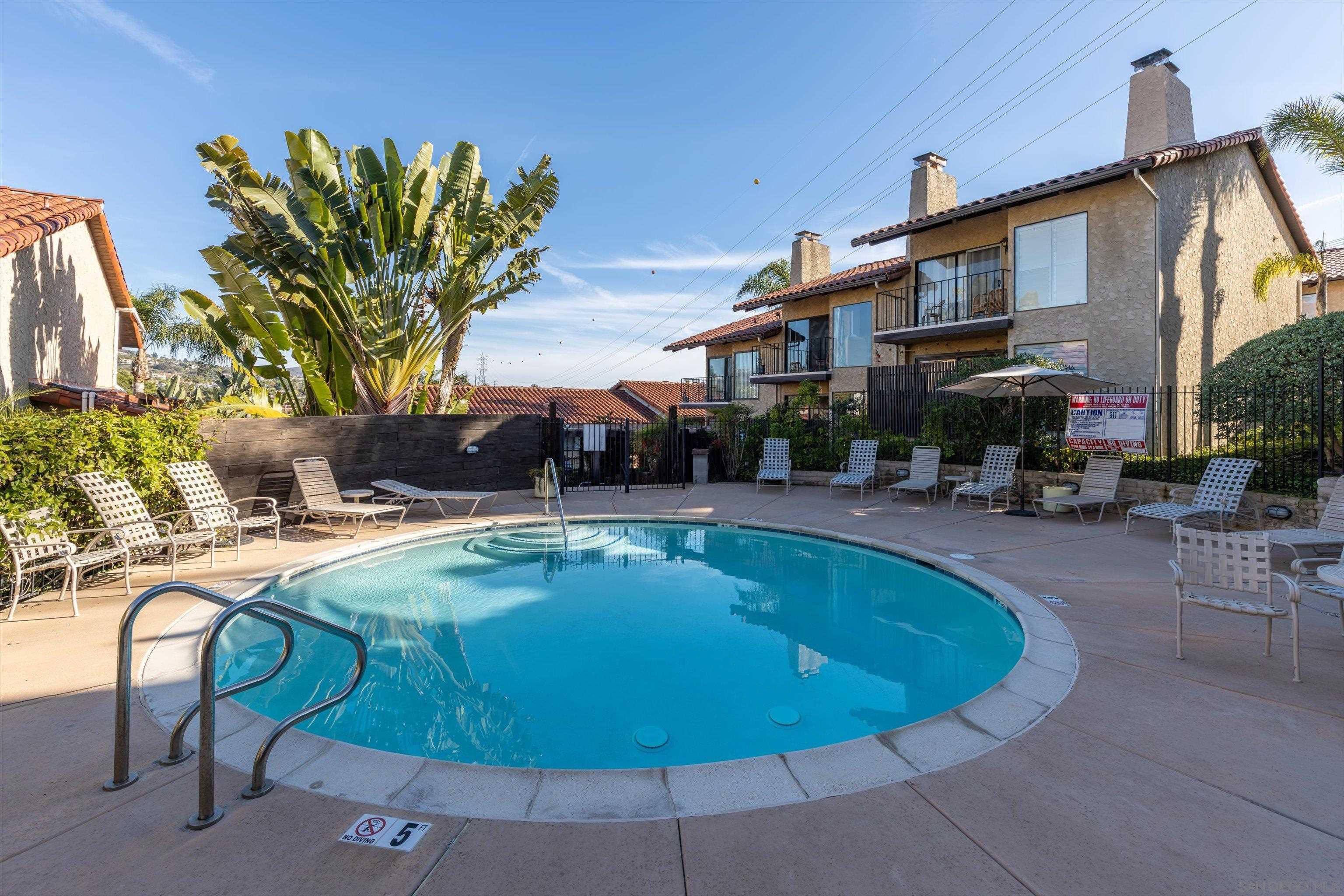 Detail Gallery Image 36 of 44 For 1913  Alga Rd  a,  Carlsbad,  CA 92009 - 2 Beds | 2/1 Baths