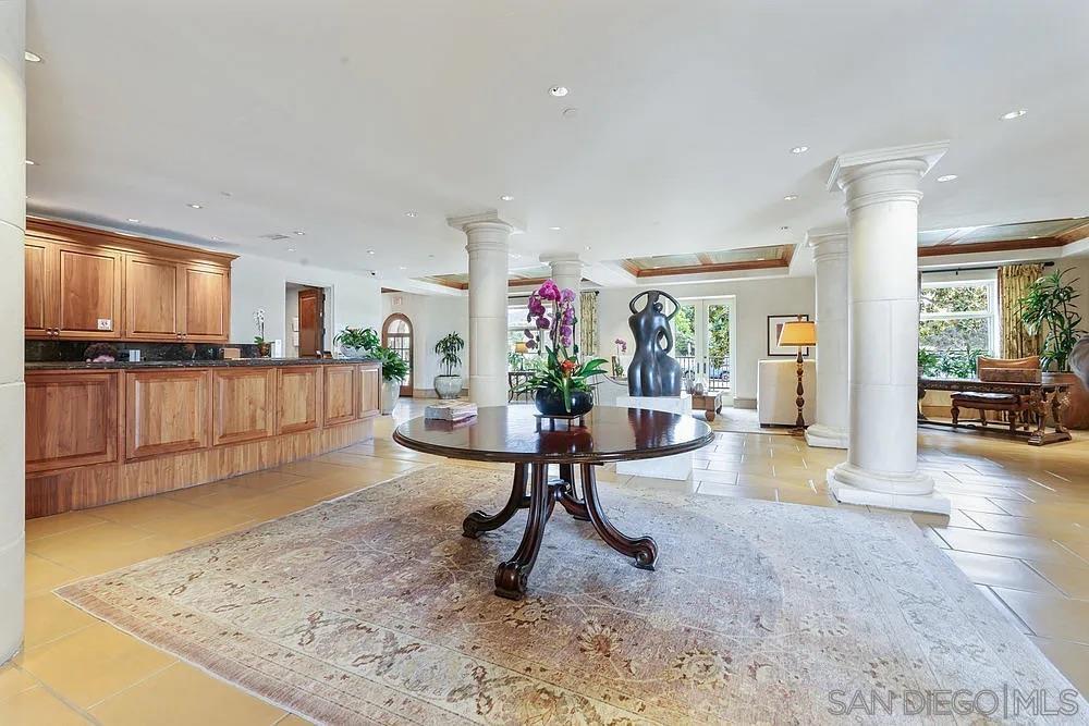 Detail Gallery Image 2 of 37 For 464  Prospect St  610, La Jolla,  CA 92037 - 1 Beds | 1/1 Baths