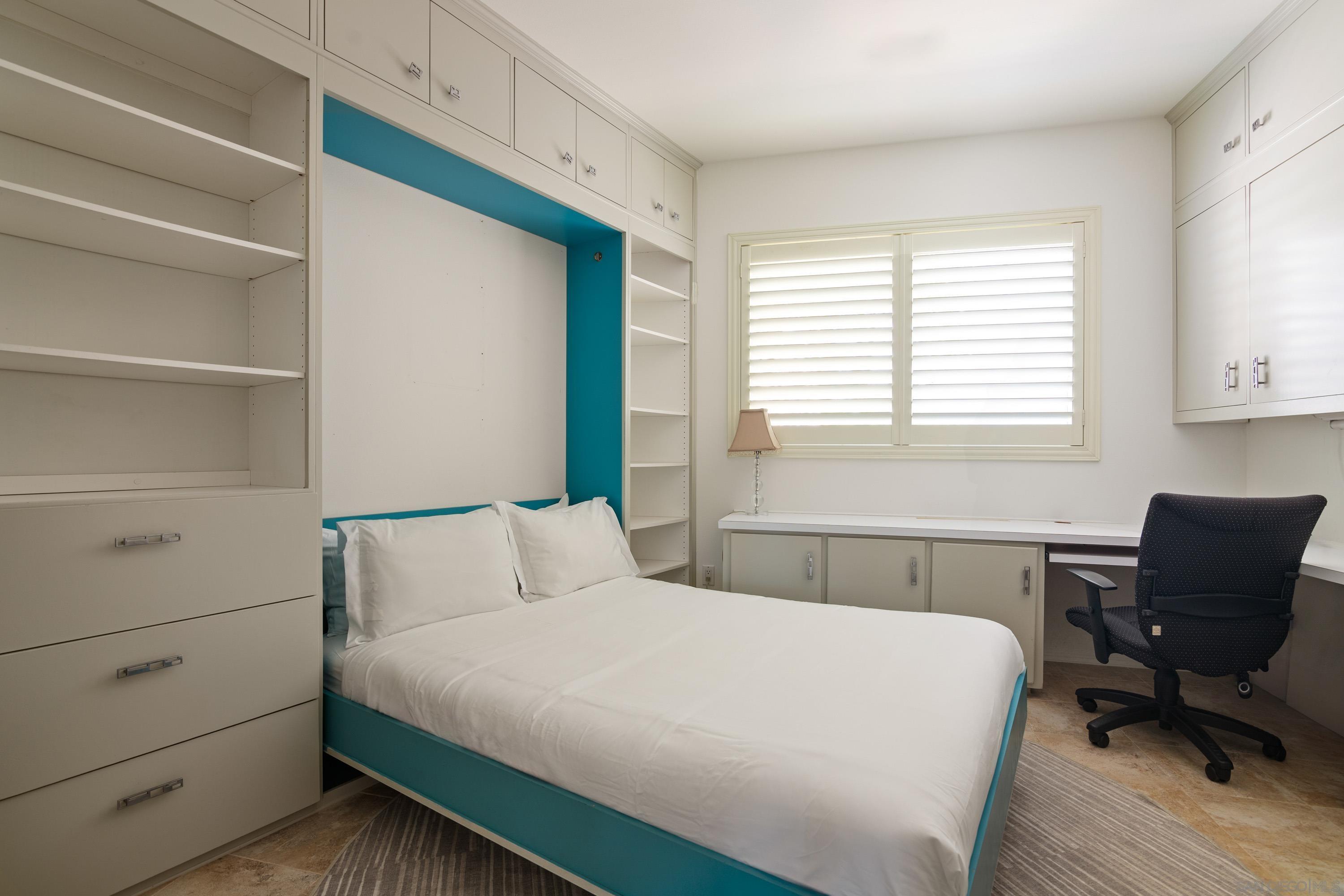 Detail Gallery Image 22 of 32 For 3701  Riviera Dr  11, San Diego,  CA 92109 - 3 Beds | 3 Baths