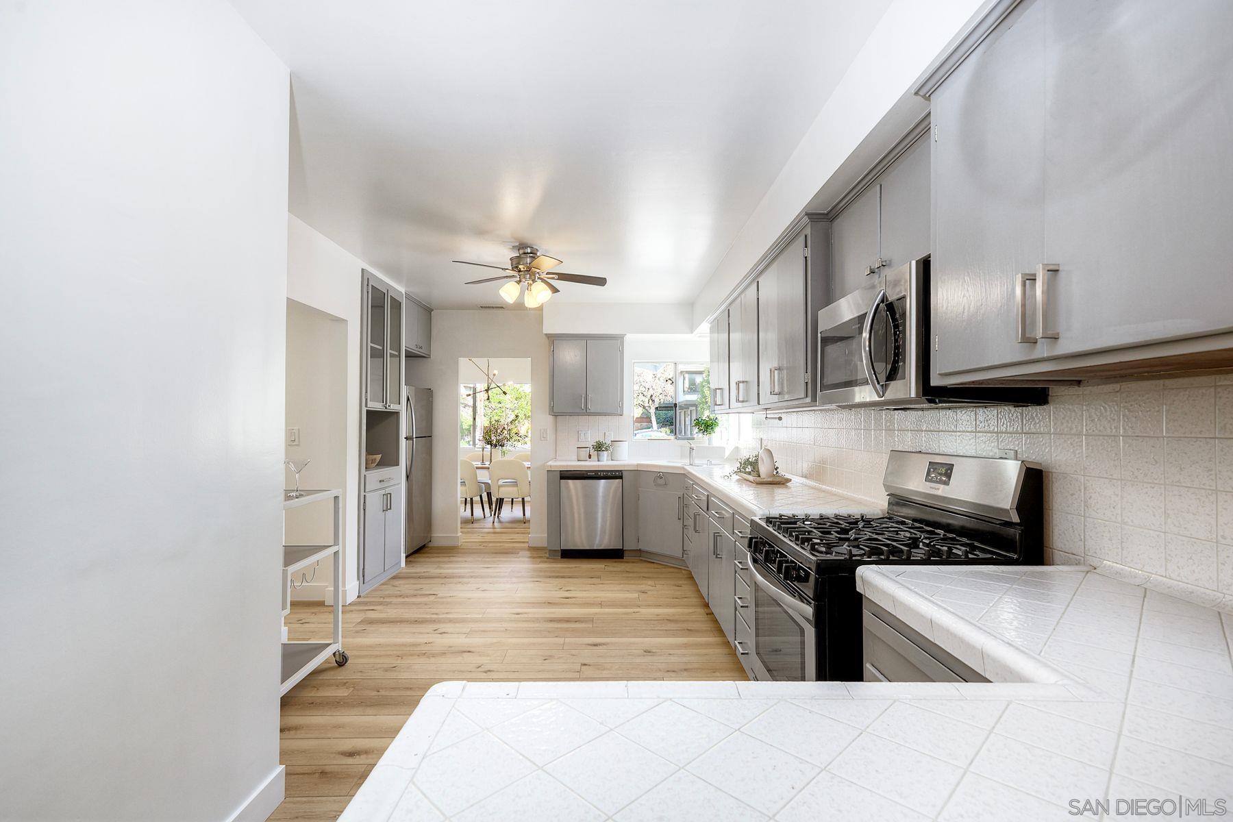 Detail Gallery Image 16 of 32 For 3476  Reynard Way, San Diego,  CA 92103 - 3 Beds | 2 Baths