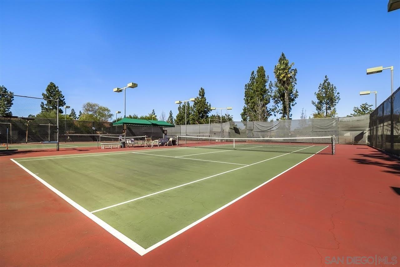 Detail Gallery Image 17 of 18 For 12977  Camino Emparrado, San Diego,  CA 92128 - 2 Beds | 2 Baths