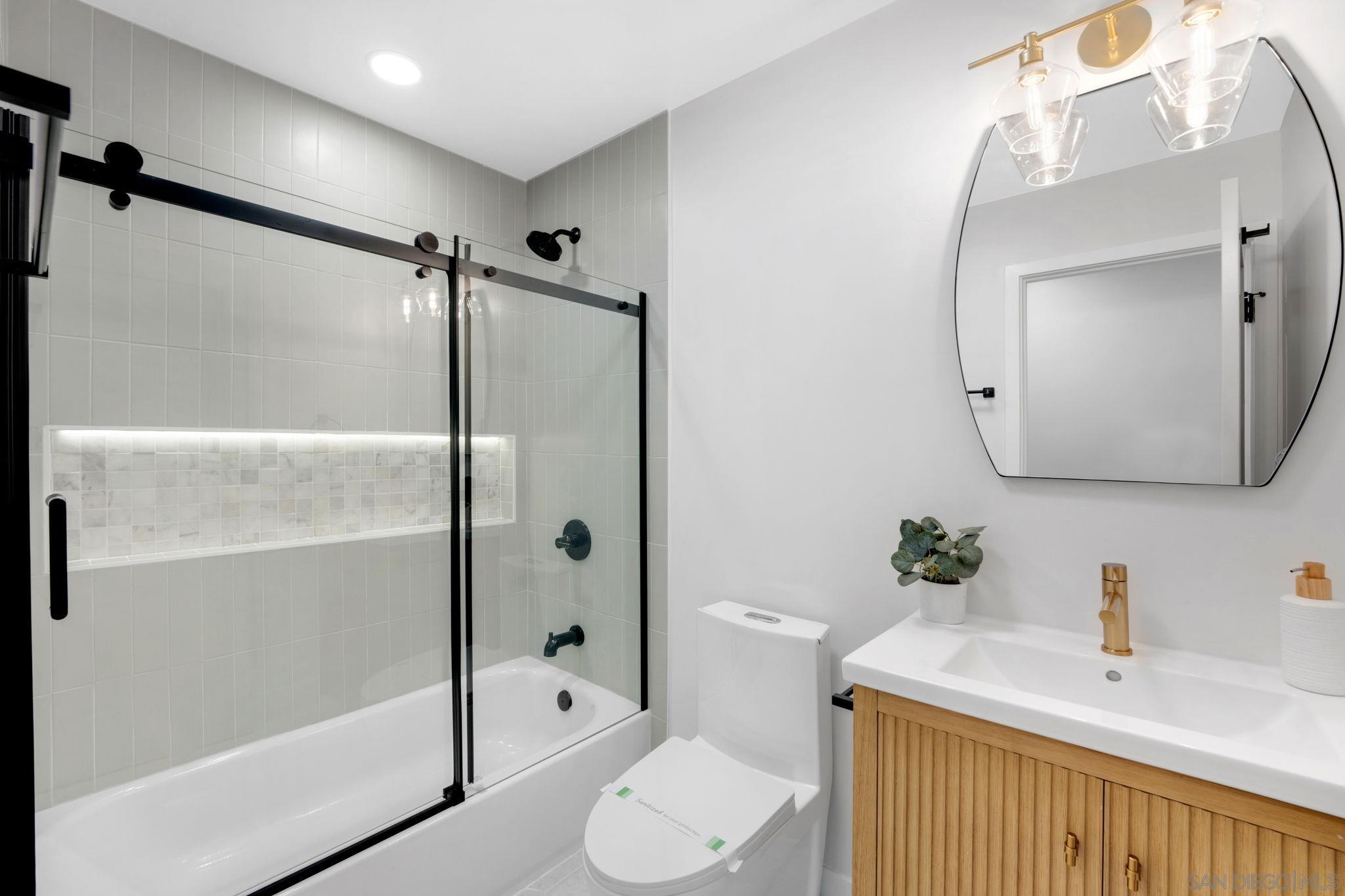 Detail Gallery Image 14 of 30 For 4509  Manitou Way, San Diego,  CA 92117 - 3 Beds | 2 Baths