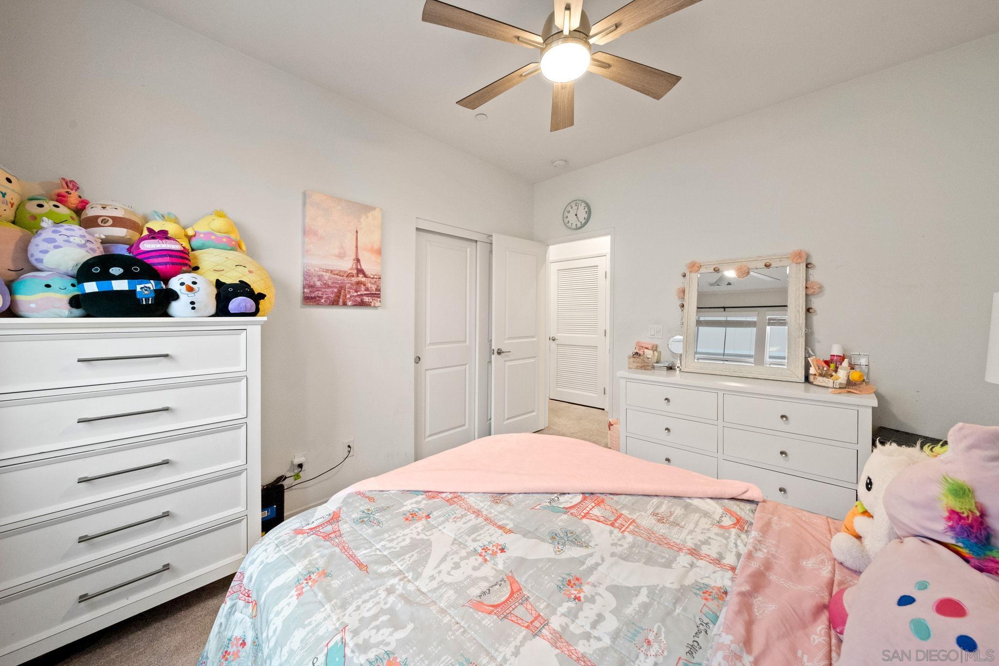 Detail Gallery Image 15 of 44 For 5360  Calle Rockfish  #32,  San Diego,  CA 92154 - 3 Beds | 2/1 Baths