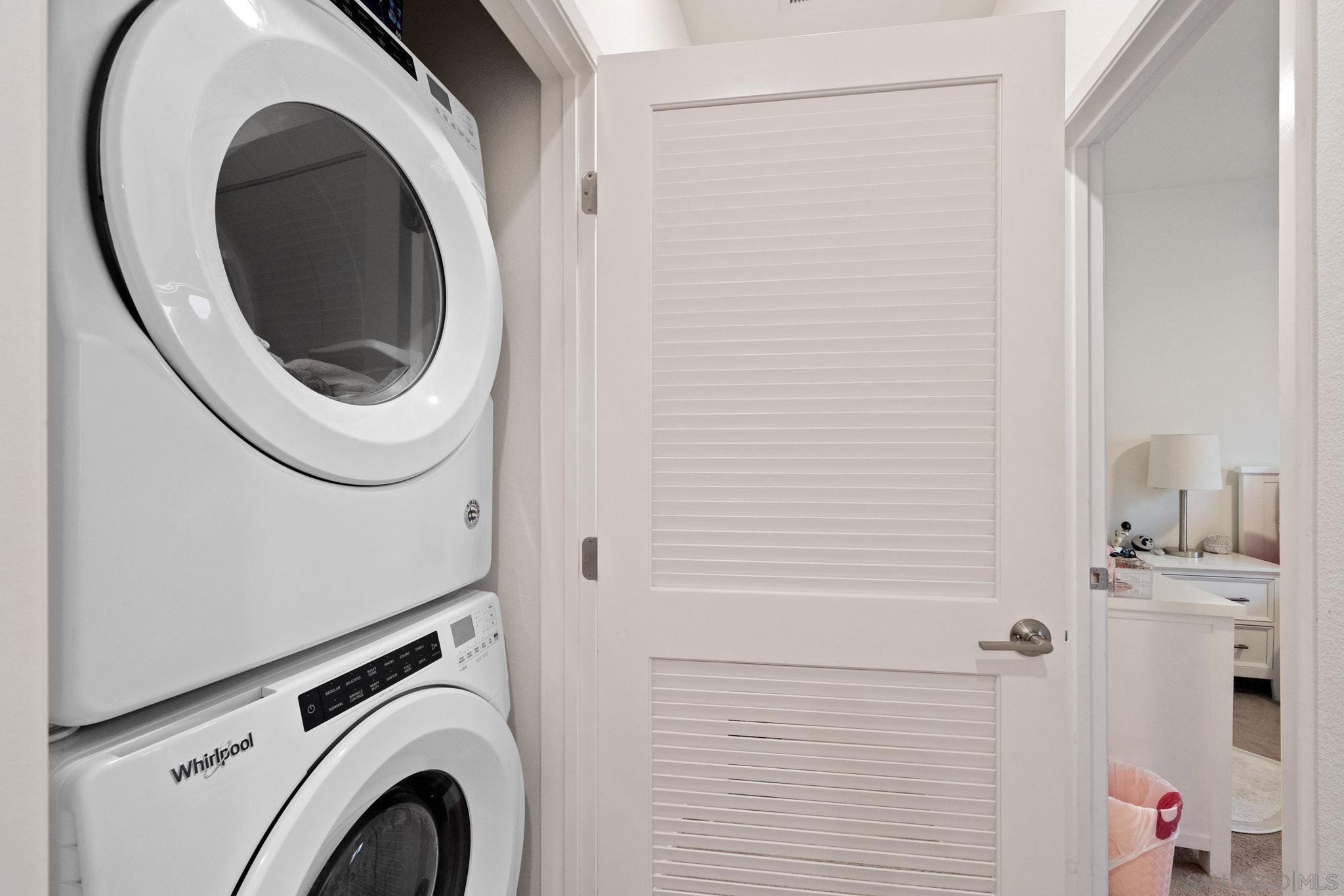 Detail Gallery Image 23 of 44 For 5360  Calle Rockfish  #32,  San Diego,  CA 92154 - 3 Beds | 2/1 Baths