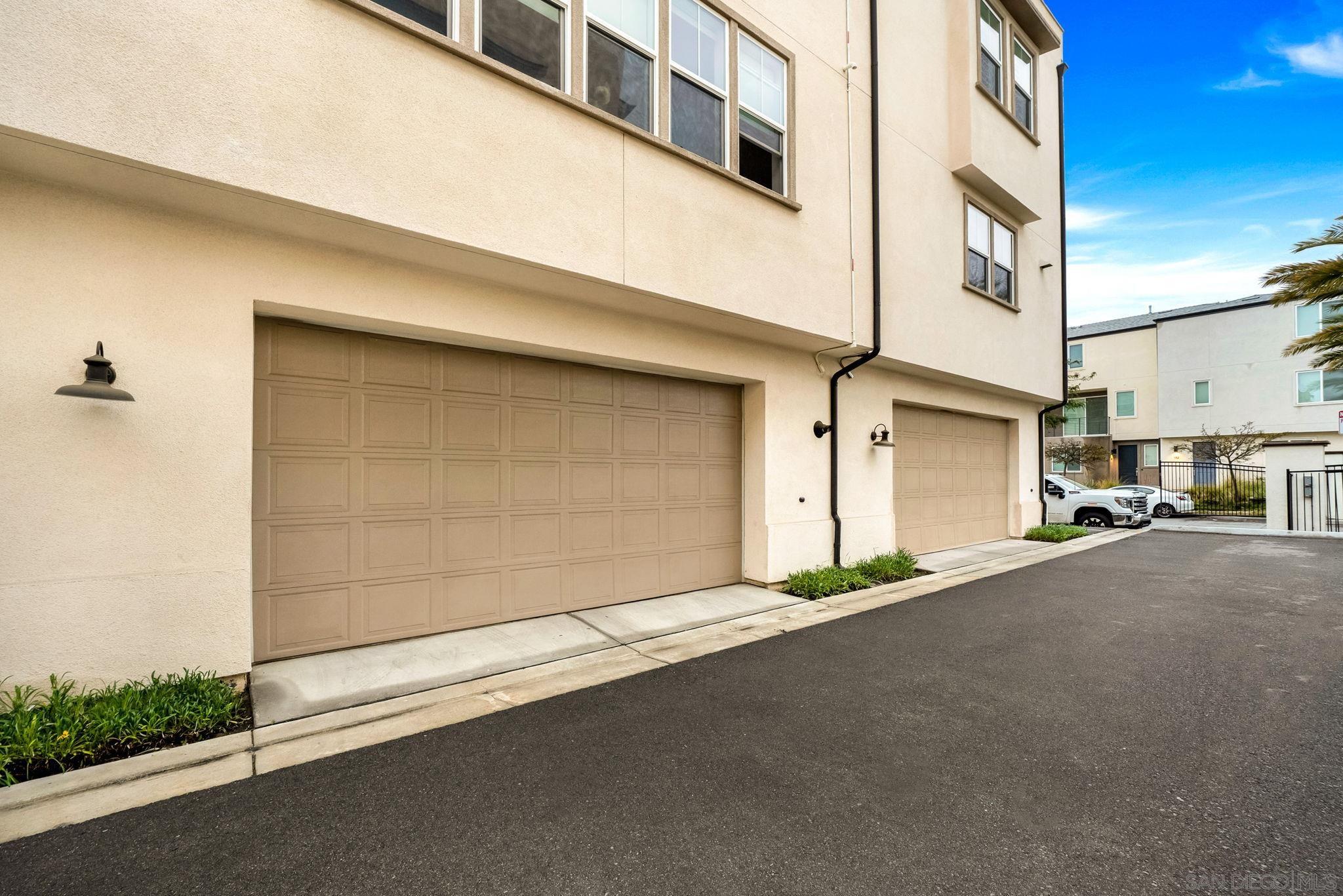 Detail Gallery Image 29 of 44 For 5360  Calle Rockfish  #32,  San Diego,  CA 92154 - 3 Beds | 2/1 Baths