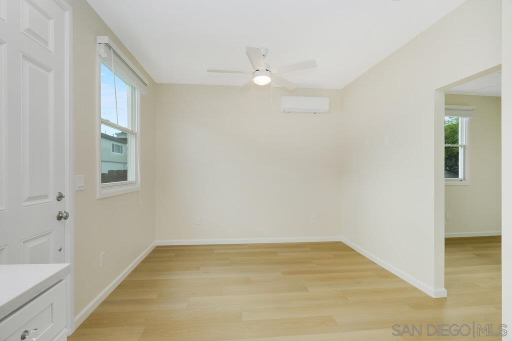 Detail Gallery Image 4 of 22 For 4821  Monroe Ave, San Diego,  CA 92115 - 1 Beds | 1 Baths