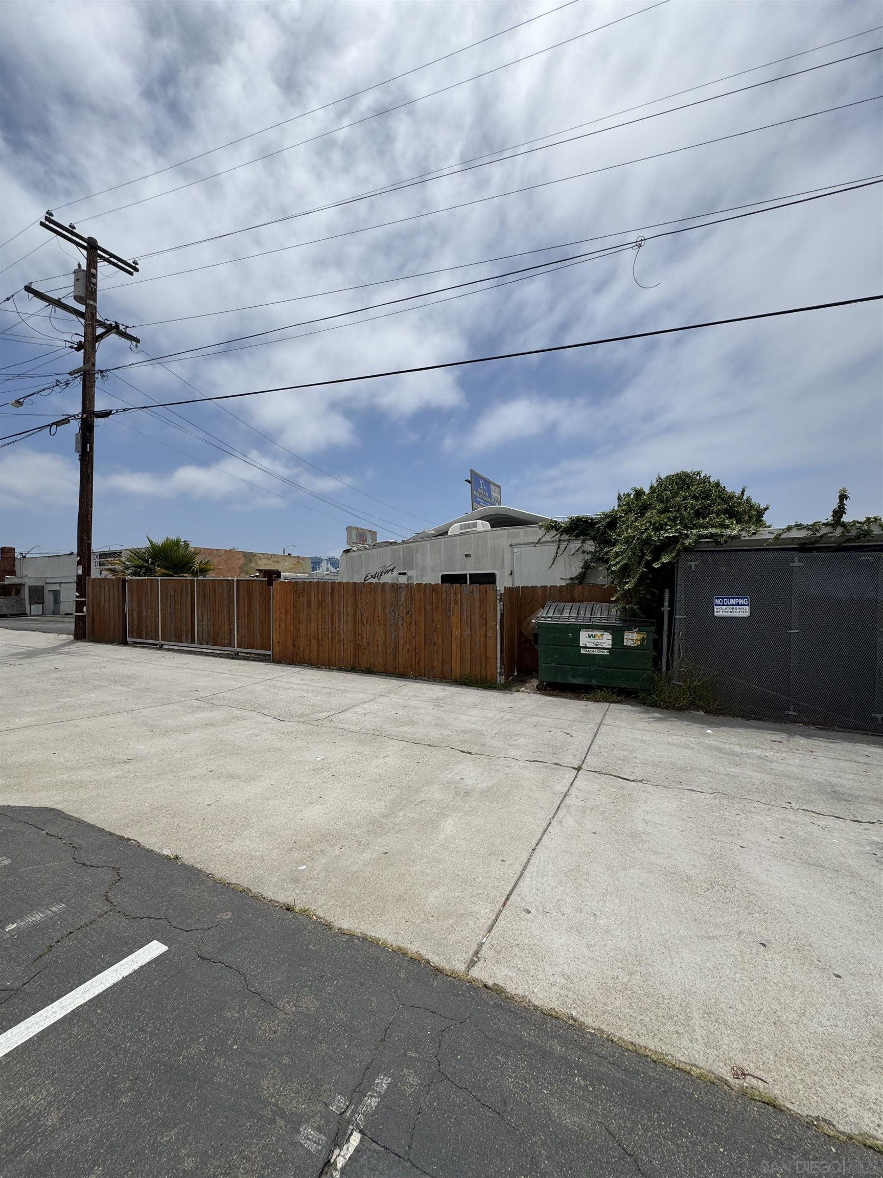 Detail Gallery Image 23 of 35 For 1434-44  Garnet Avenue, San Diego,  CA 92109 - – Beds | – Baths