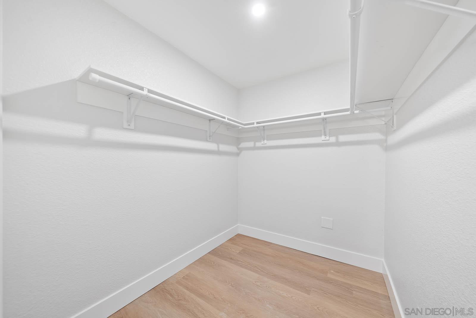 Detail Gallery Image 14 of 30 For 4737  Galicia Way, Oceanside,  CA 92056 - 2 Beds | 2 Baths