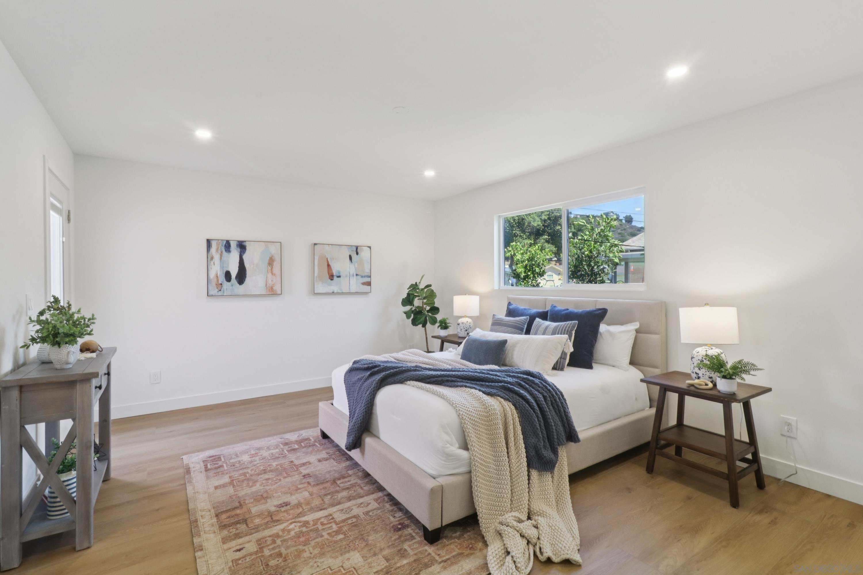 Detail Gallery Image 14 of 37 For 5011  Gardena Ave, San Diego,  CA 92110 - 4 Beds | 2/1 Baths