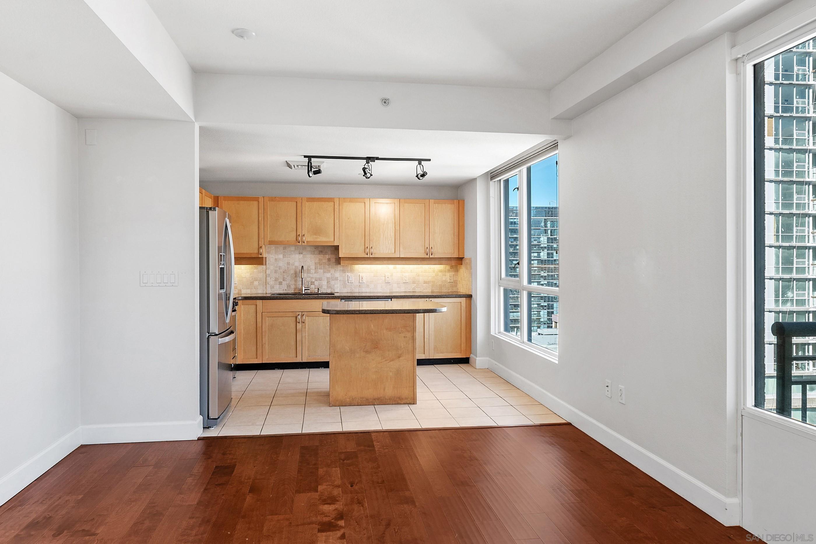 Detail Gallery Image 13 of 51 For 1240  India St  #2105,  San Diego,  CA 92101 - 1 Beds | 1 Baths