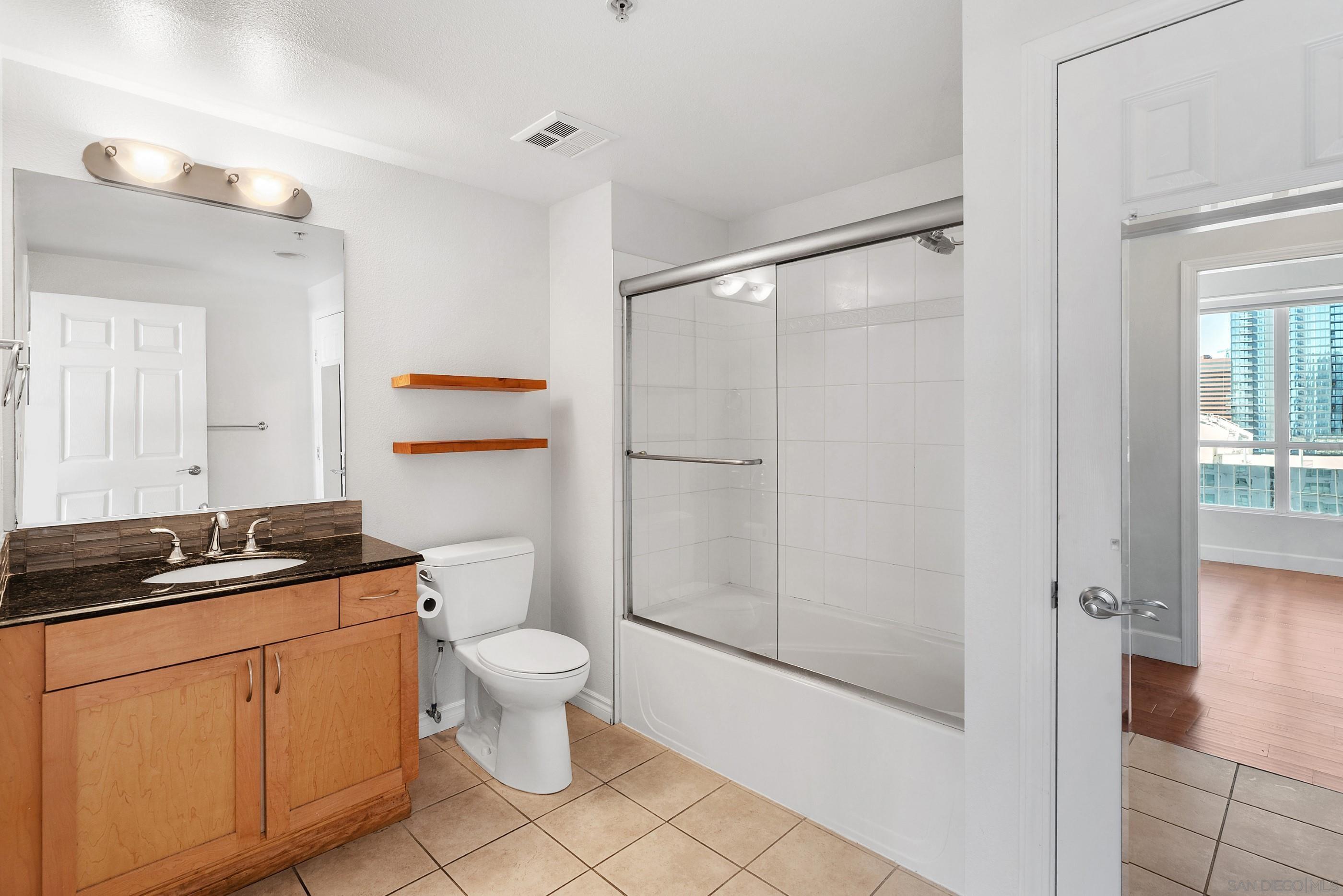 Detail Gallery Image 20 of 51 For 1240  India St  #2105,  San Diego,  CA 92101 - 1 Beds | 1 Baths