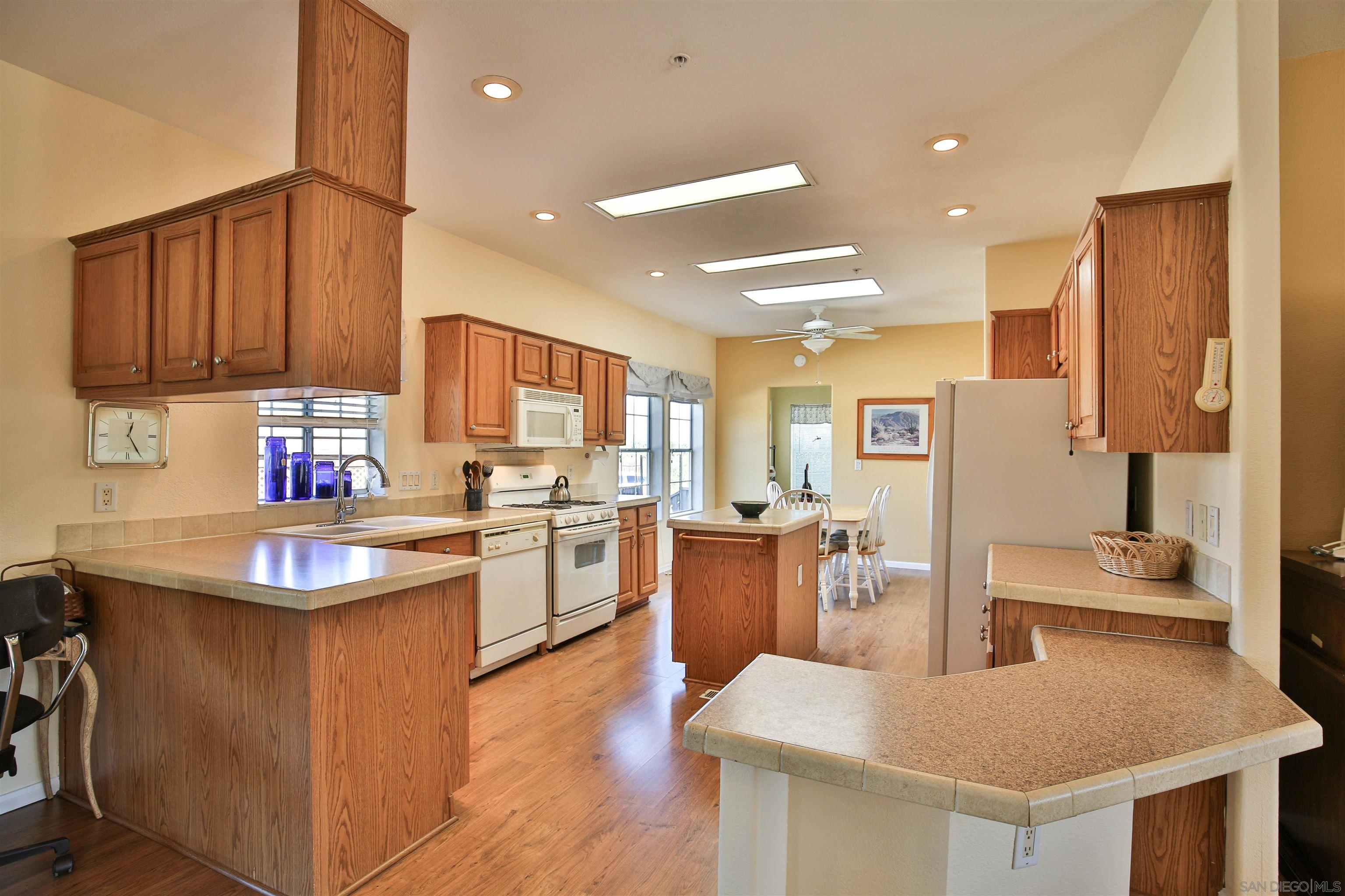 Detail Gallery Image 11 of 27 For 2846  Frying Pan Rd, Borrego Springs,  CA 92004 - 3 Beds | 3 Baths