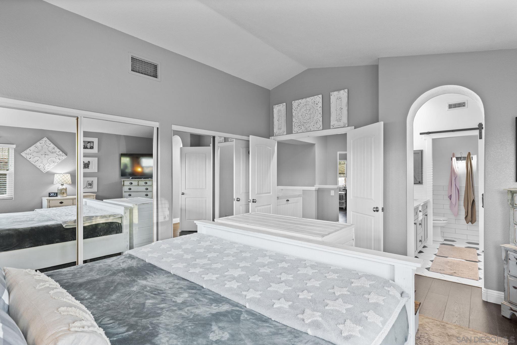Detail Gallery Image 17 of 30 For 1846  Corte Pulsera, Oceanside,  CA 92056 - 3 Beds | 2/1 Baths