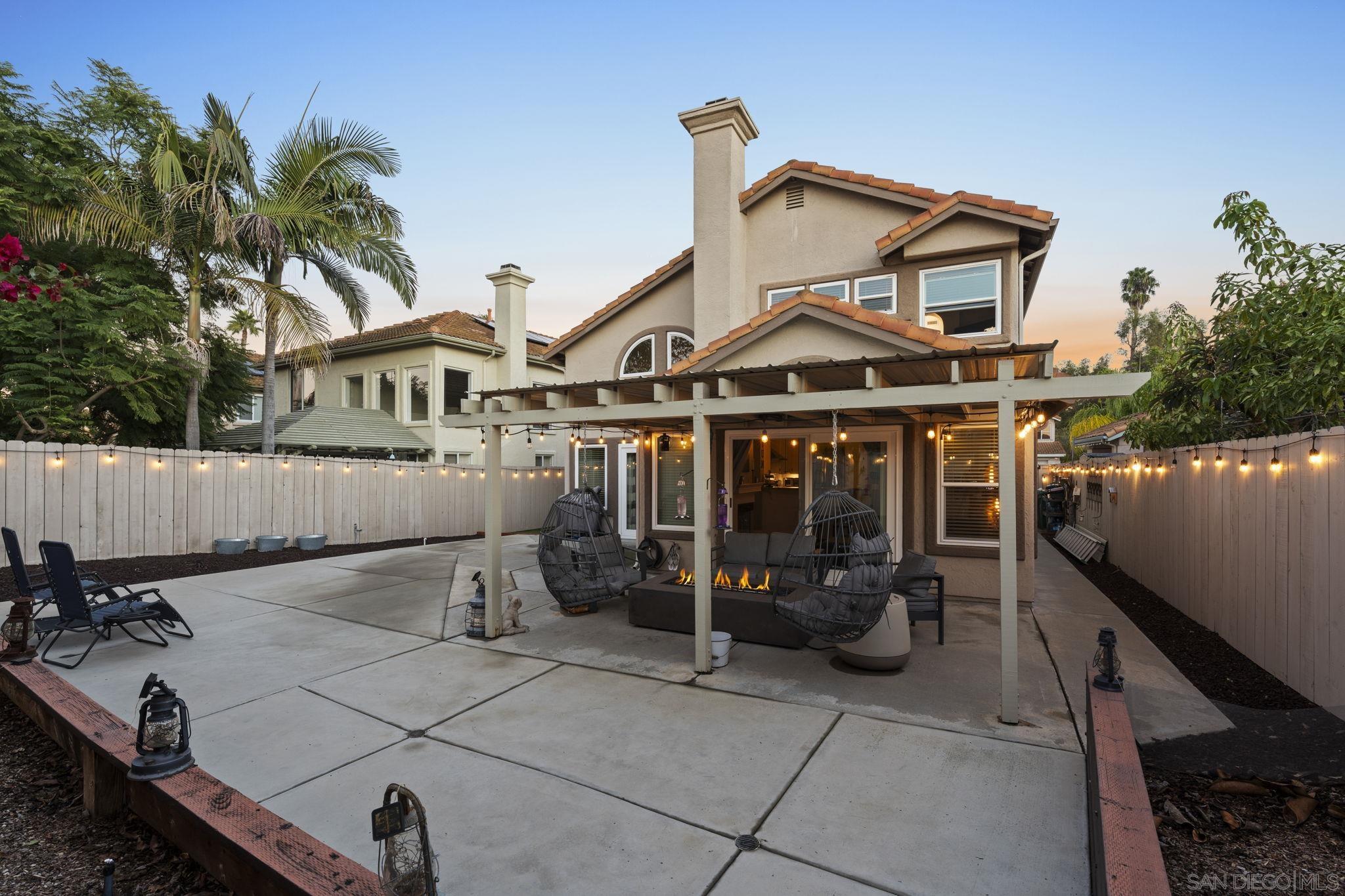 Detail Gallery Image 5 of 30 For 1846  Corte Pulsera, Oceanside,  CA 92056 - 3 Beds | 2/1 Baths