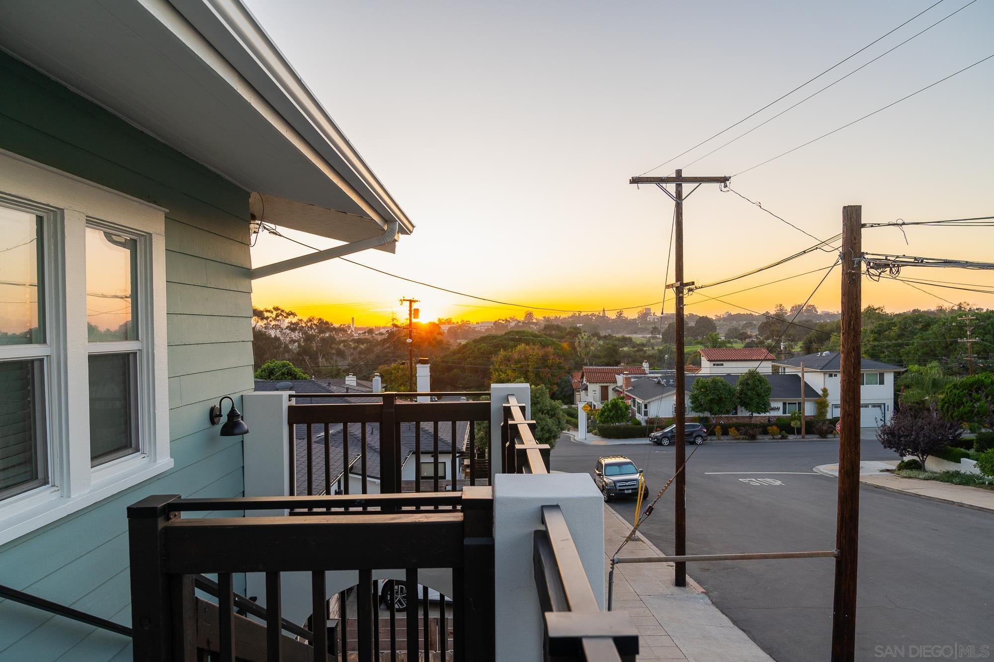 Detail Gallery Image 2 of 19 For 2919  Ivy Street, San Diego,  CA 92104 - – Beds | – Baths