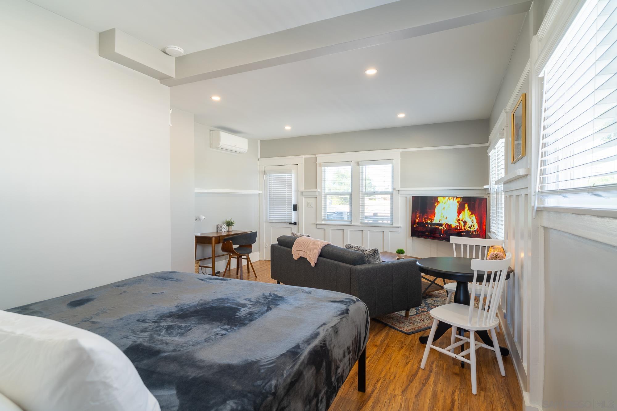 Detail Gallery Image 11 of 19 For 2919  Ivy Street, San Diego,  CA 92104 - – Beds | – Baths