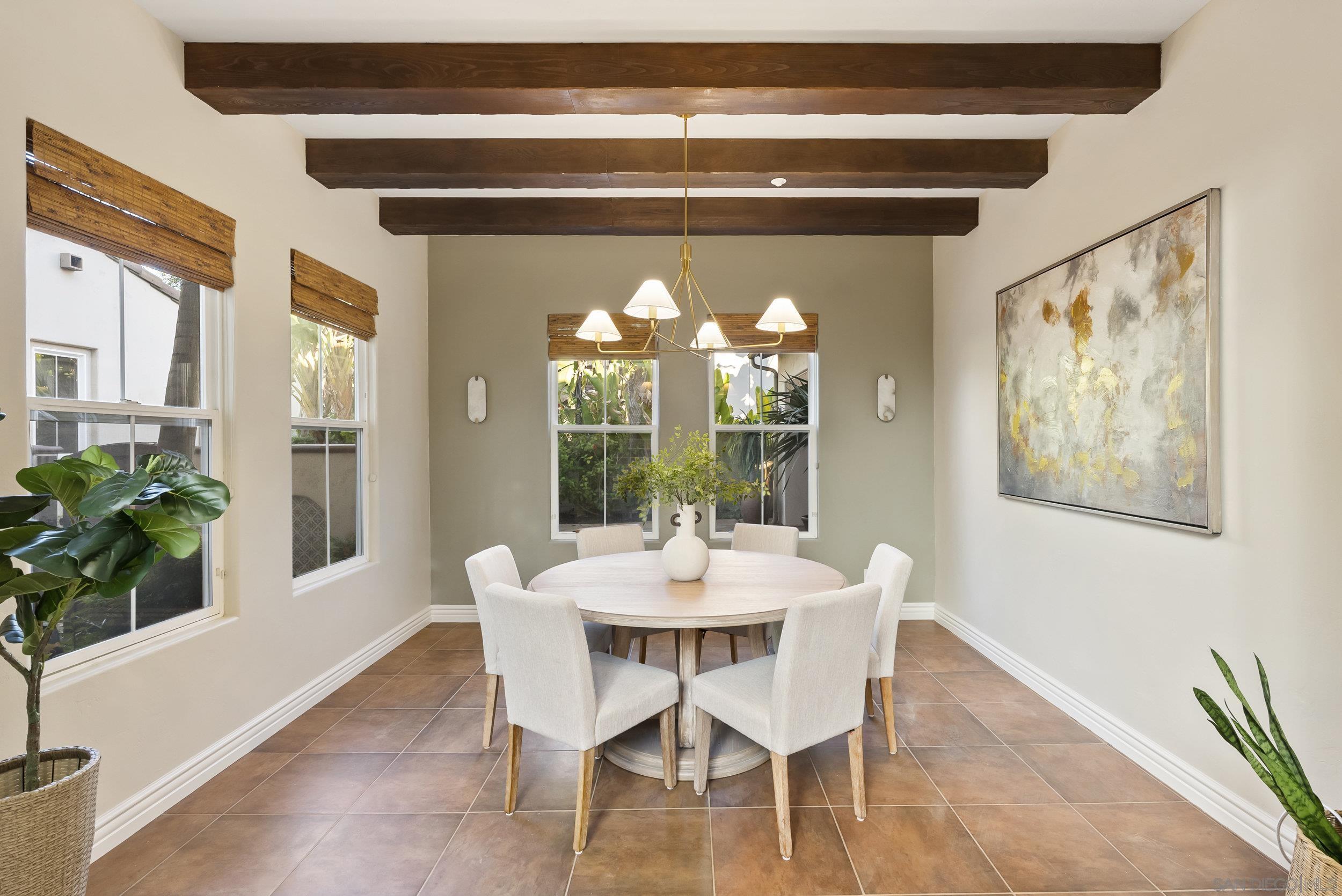 Detail Gallery Image 12 of 27 For 7424  La Mantanza, San Diego,  CA 92127 - 5 Beds | 3/2 Baths