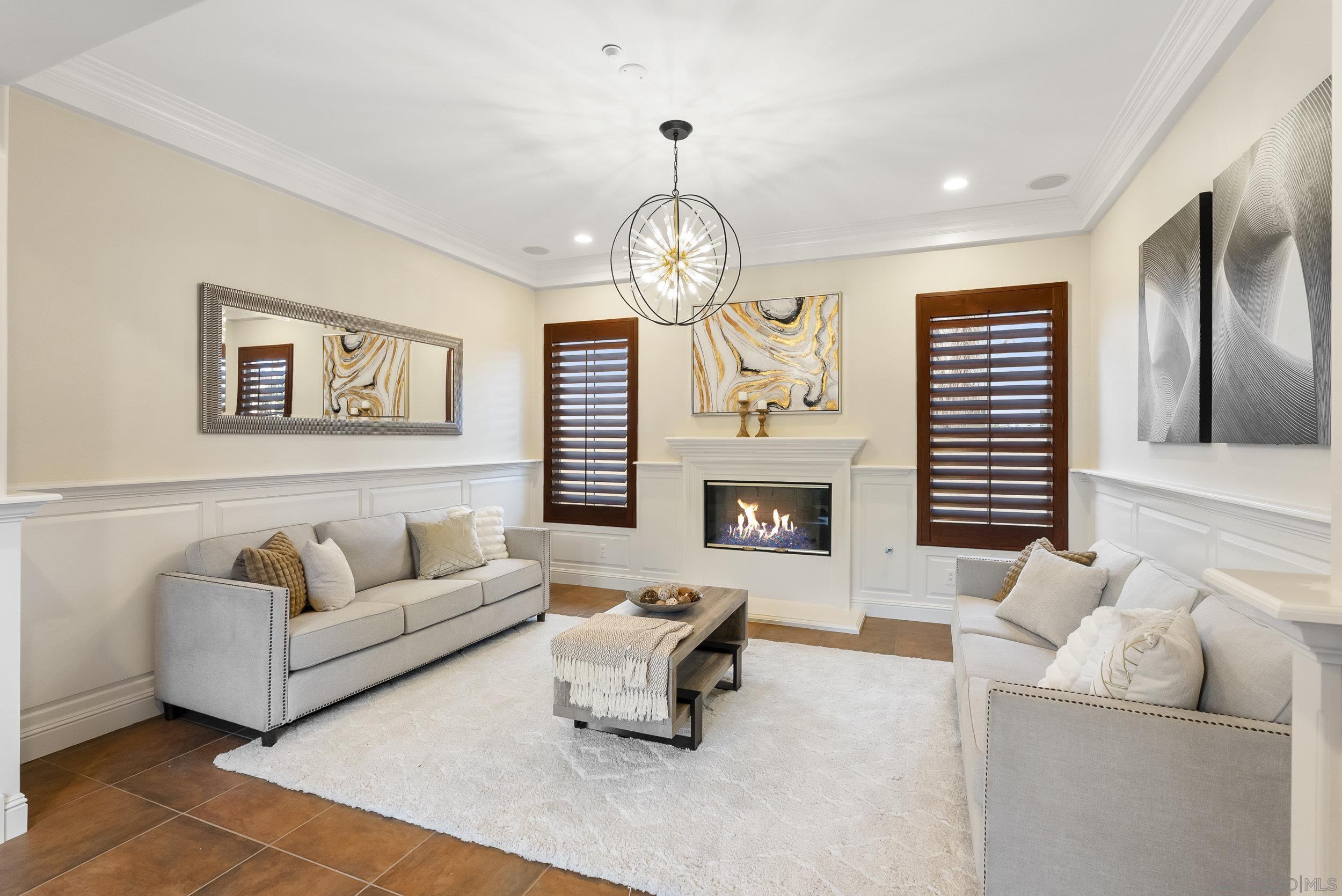 Detail Gallery Image 13 of 27 For 7424  La Mantanza, San Diego,  CA 92127 - 5 Beds | 3/2 Baths