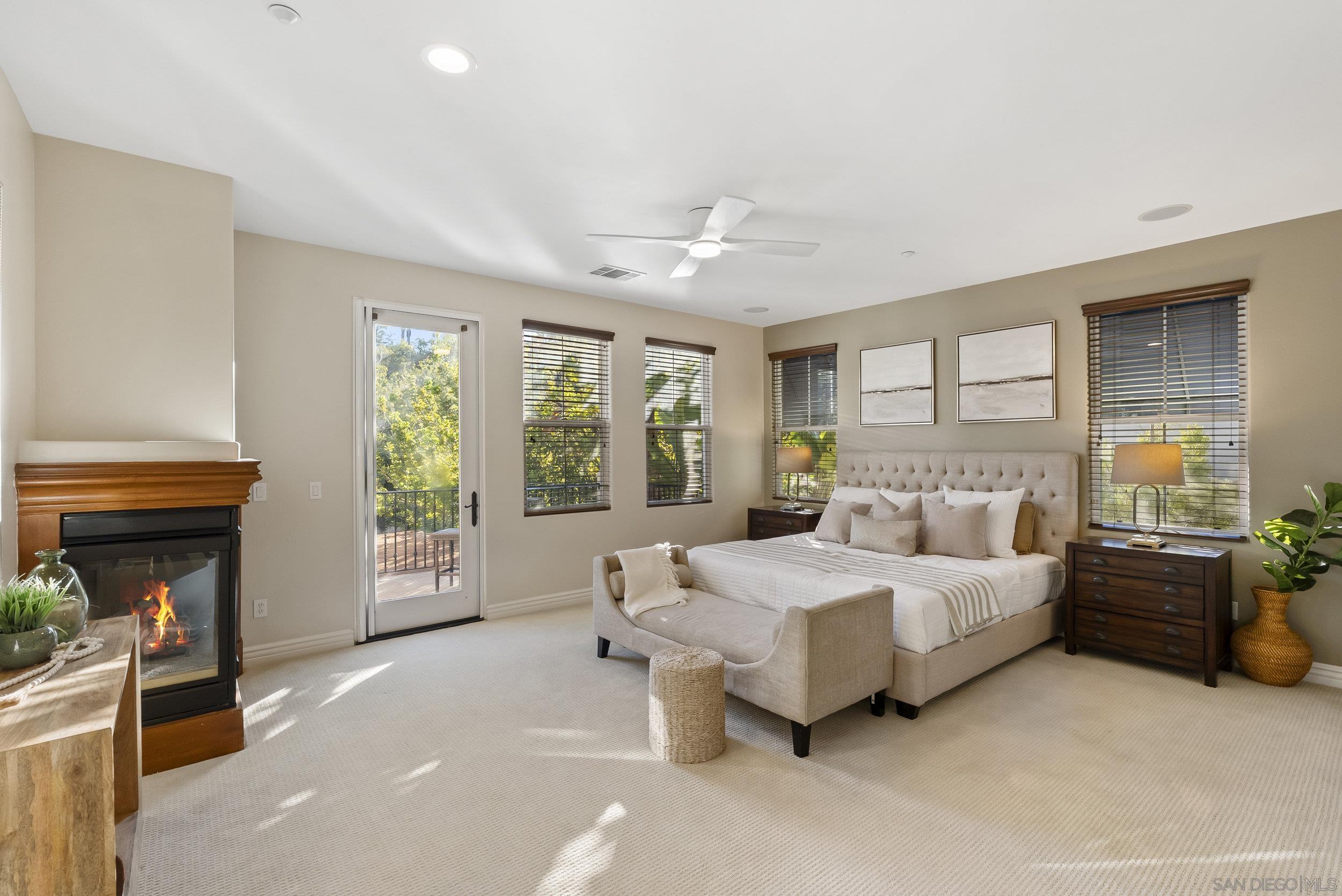 Detail Gallery Image 16 of 27 For 7424  La Mantanza, San Diego,  CA 92127 - 5 Beds | 3/2 Baths