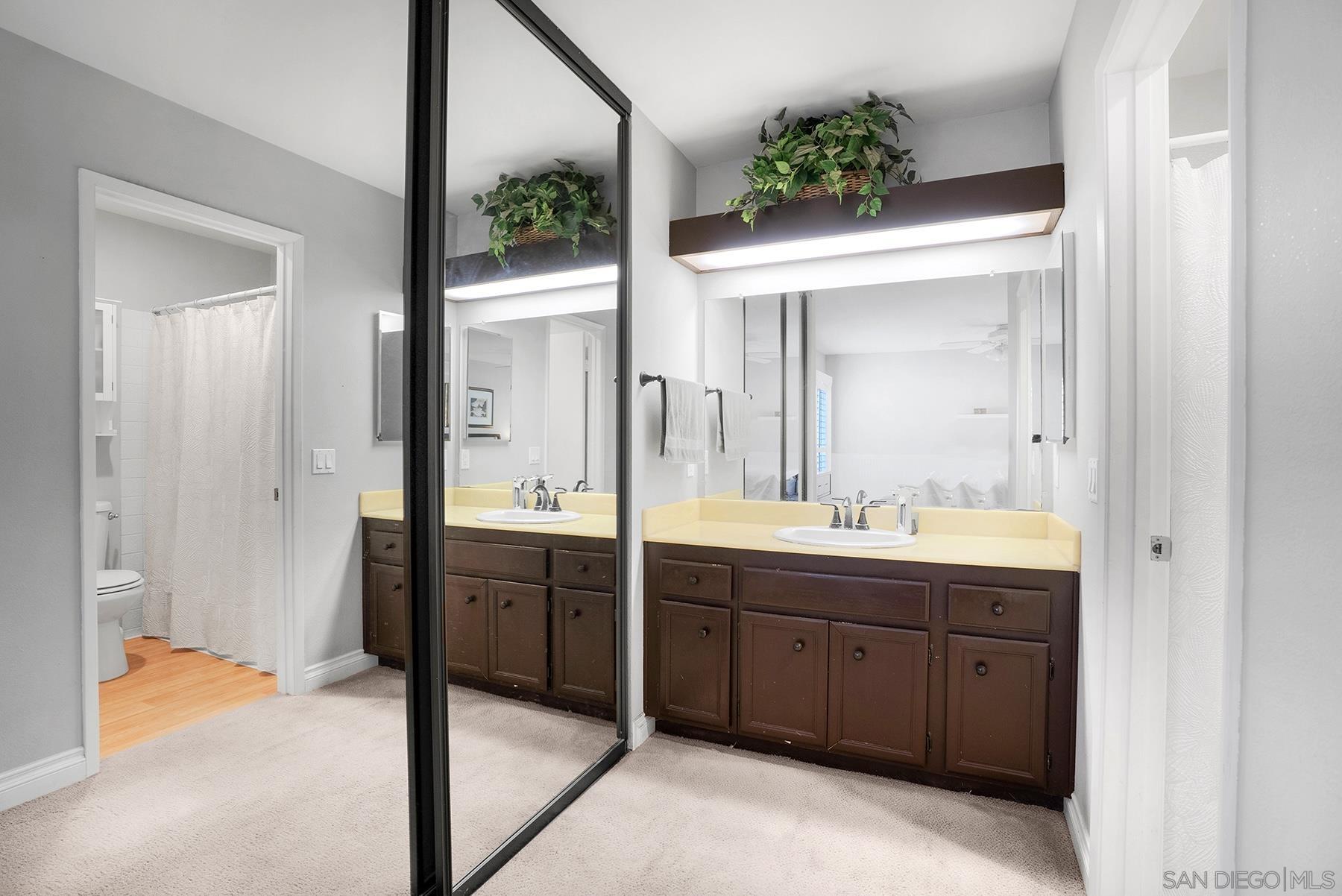 Detail Gallery Image 15 of 34 For 13647  Paseo Cardiel, San Diego,  CA 92129 - 4 Beds | 2 Baths