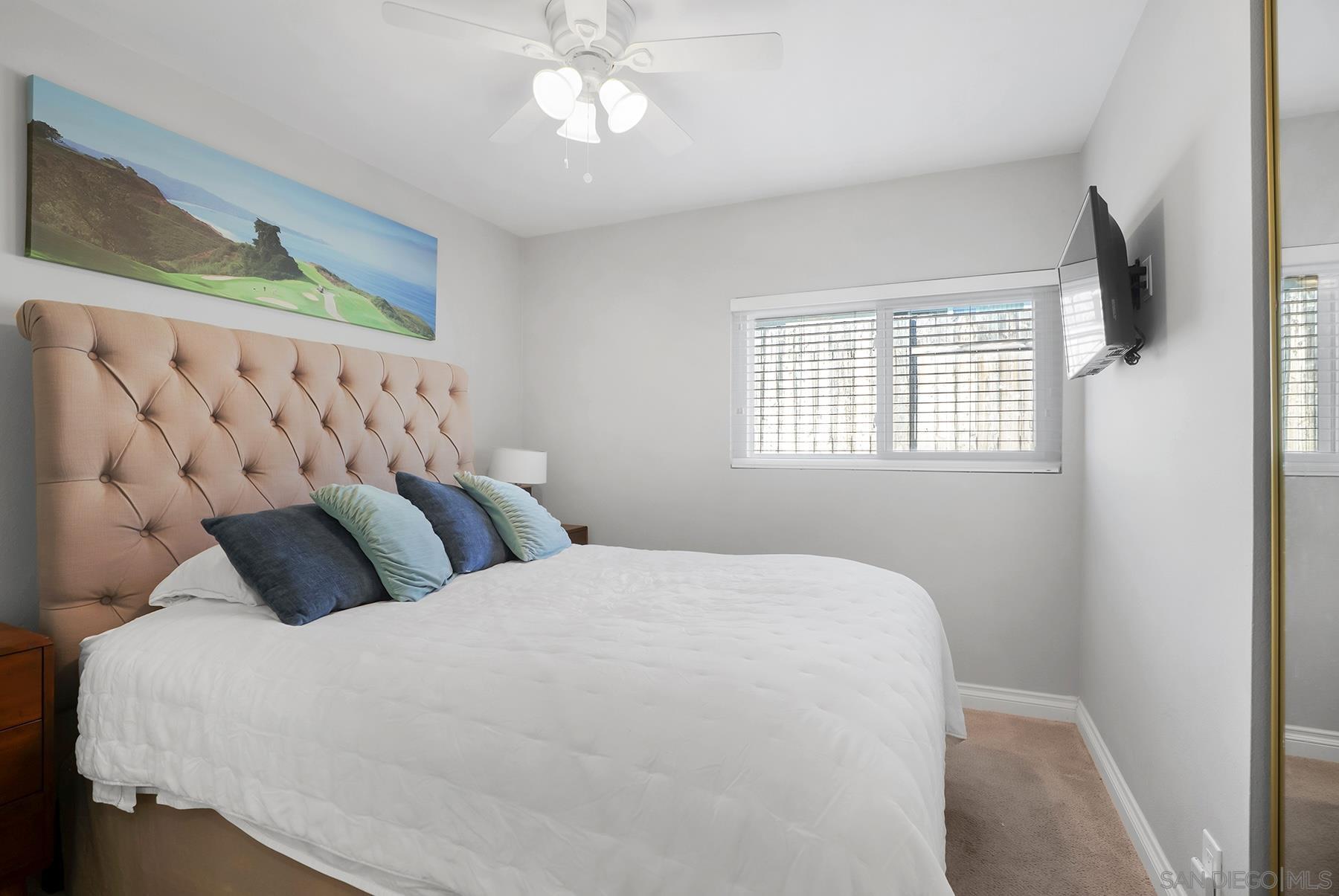 Detail Gallery Image 25 of 34 For 13647  Paseo Cardiel, San Diego,  CA 92129 - 4 Beds | 2 Baths