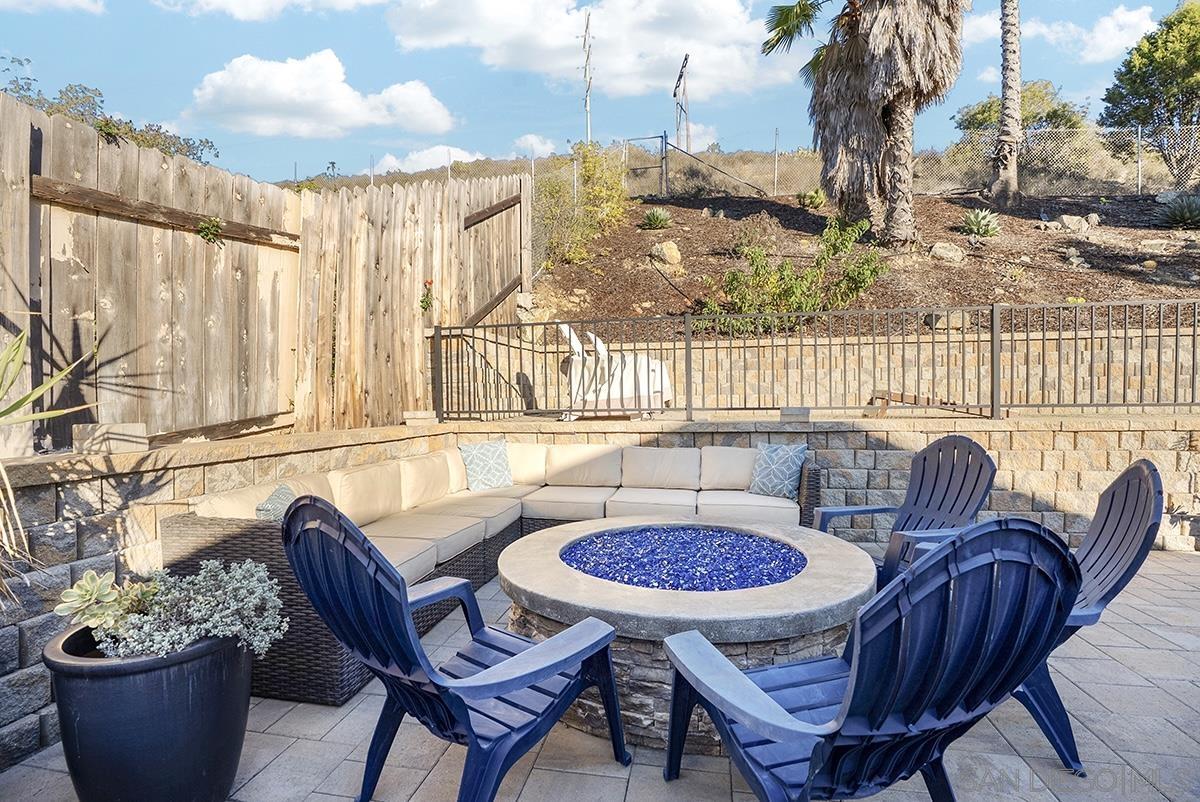 Detail Gallery Image 31 of 34 For 13647  Paseo Cardiel, San Diego,  CA 92129 - 4 Beds | 2 Baths