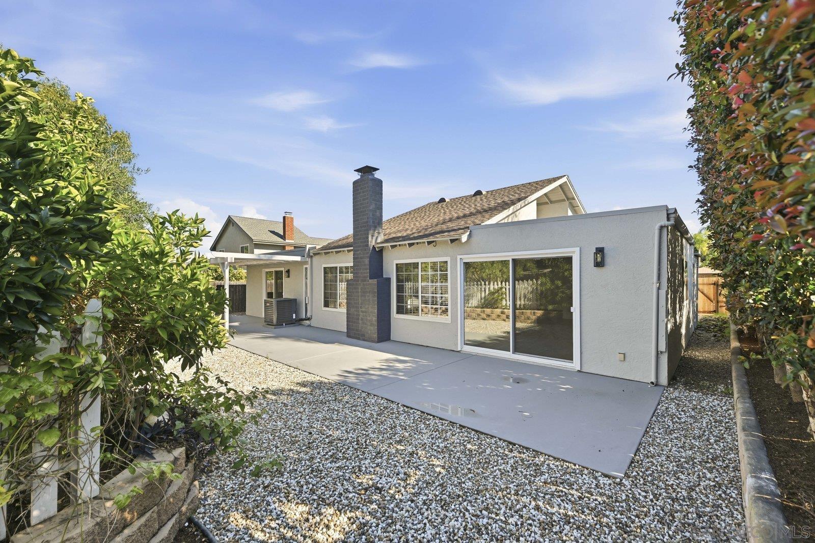 Detail Gallery Image 23 of 27 For 362  via Los Arcos, San Marcos,  CA 92069 - 4 Beds | 2 Baths