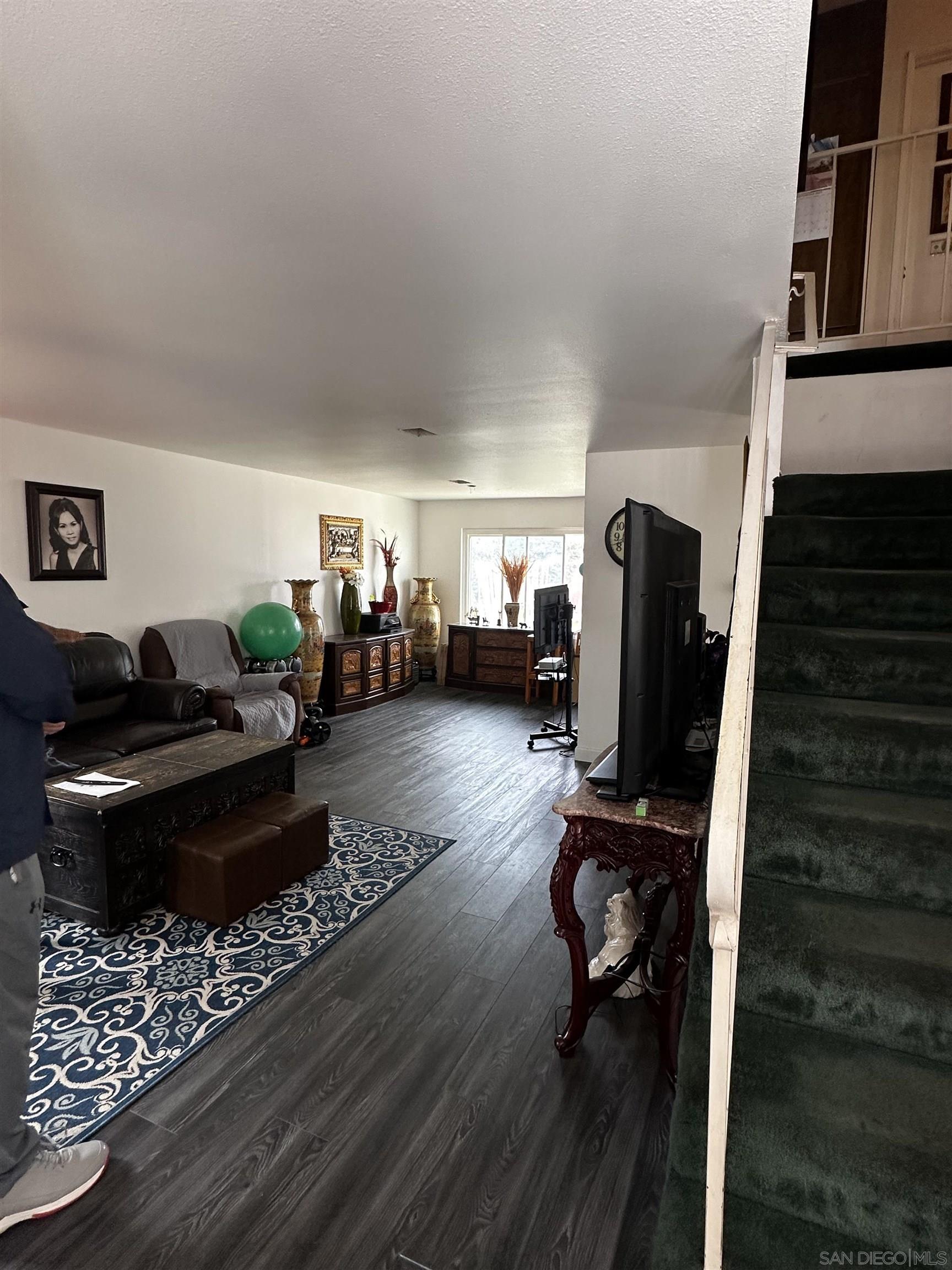 Detail Gallery Image 3 of 9 For 3555  Forest Glen Rd., San Diego,  CA 92154 - 5 Beds | 2/1 Baths