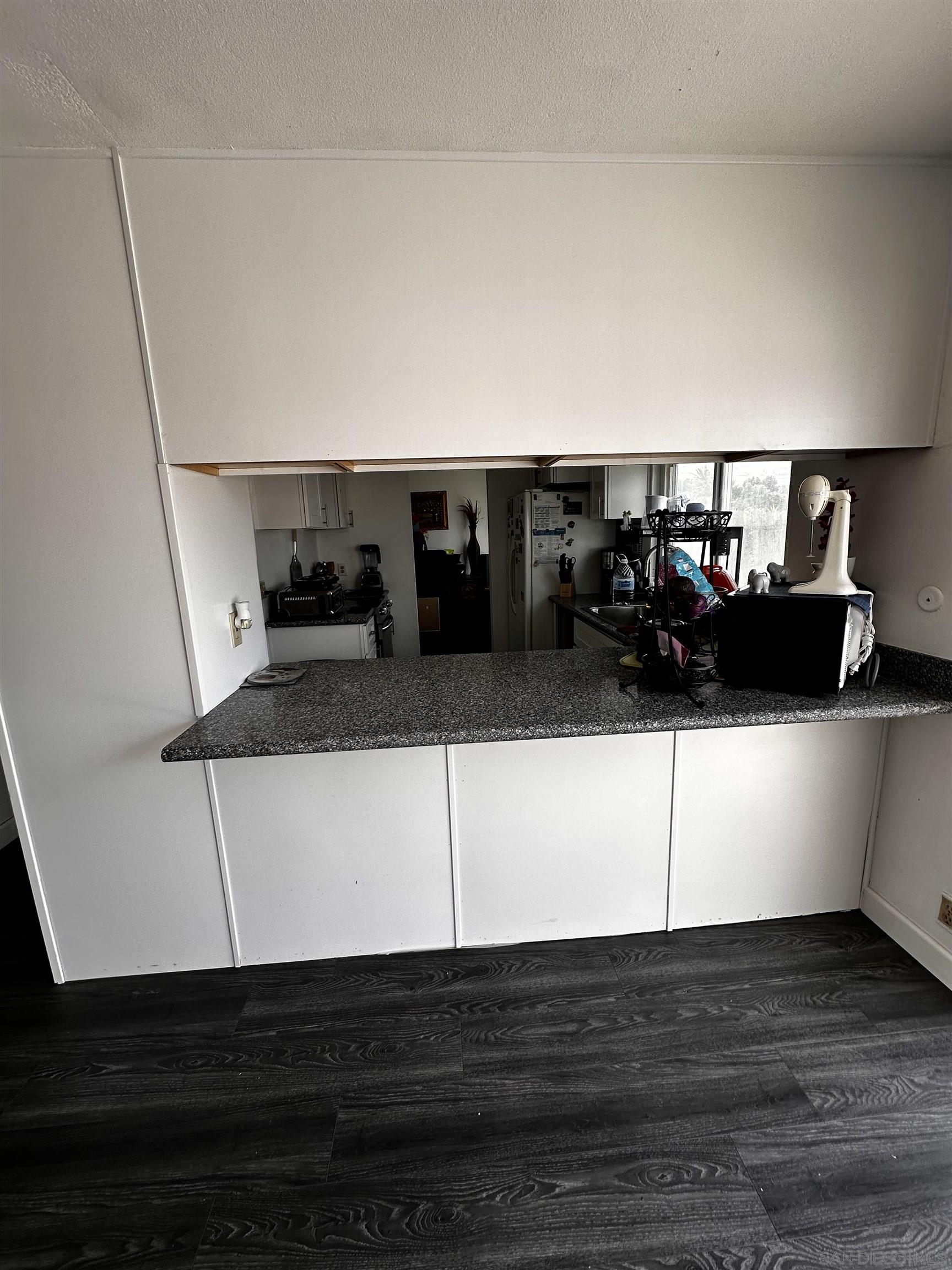 Detail Gallery Image 7 of 9 For 3555  Forest Glen Rd., San Diego,  CA 92154 - 5 Beds | 2/1 Baths