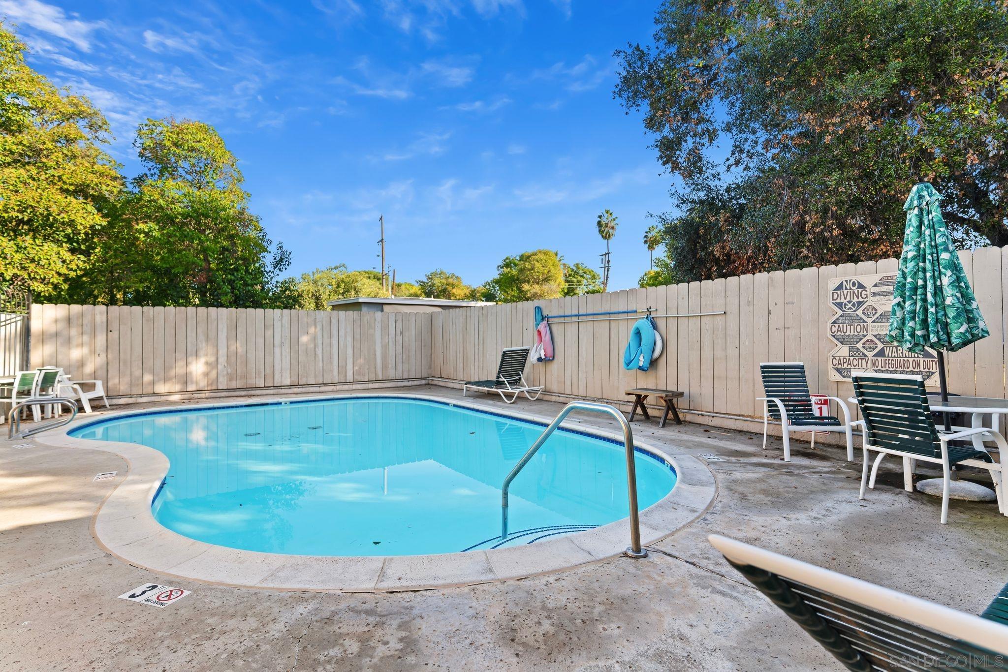 Detail Gallery Image 21 of 32 For 12722  Lakeshore Drive  #B,  Lakeside,  CA 92040 - 2 Beds | 1 Baths