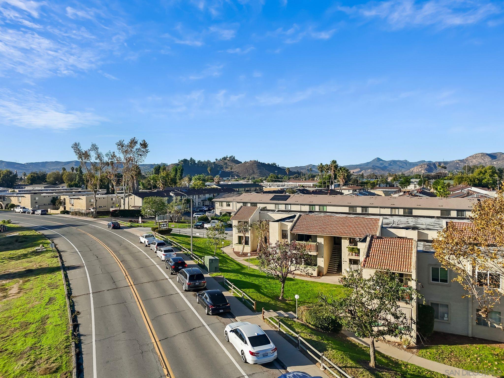 Detail Gallery Image 27 of 32 For 12722  Lakeshore Drive  #B,  Lakeside,  CA 92040 - 2 Beds | 1 Baths