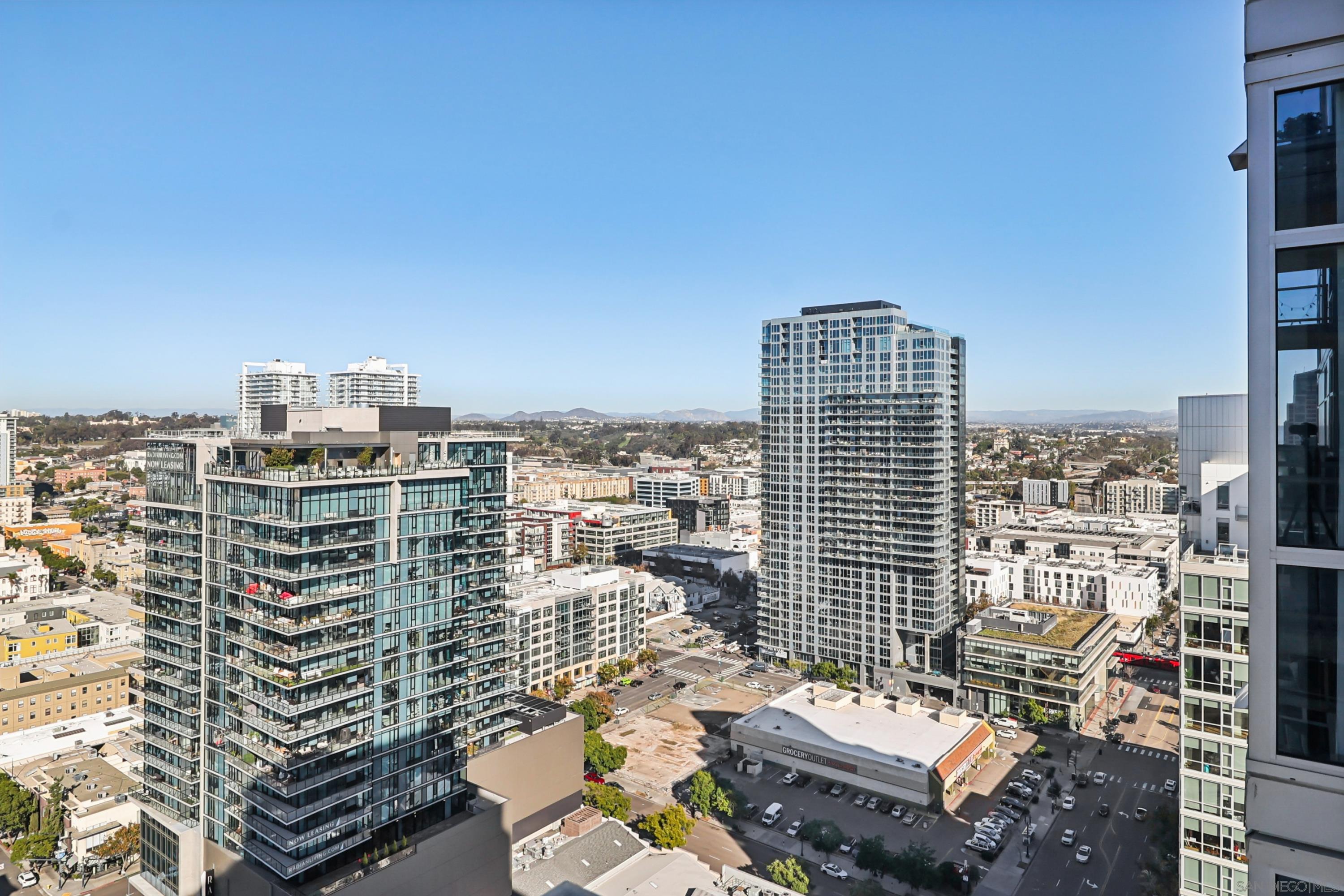 Detail Gallery Image 37 of 45 For 800  the Mark Ln  #2703,  San Diego,  CA 92101 - 1 Beds | 1 Baths