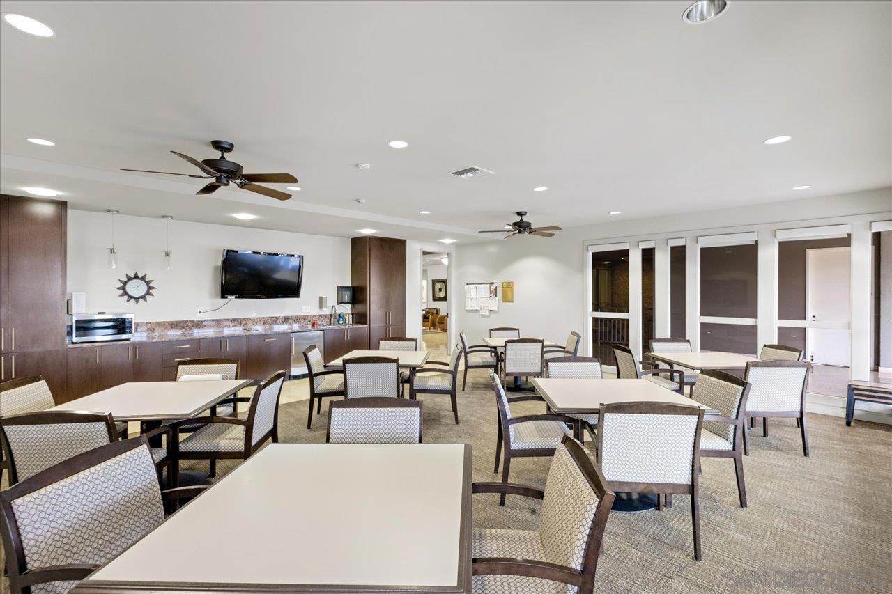 Detail Gallery Image 29 of 45 For 7305  San Luis  #240,  Carlsbad,  CA 92011 - 2 Beds | 2 Baths