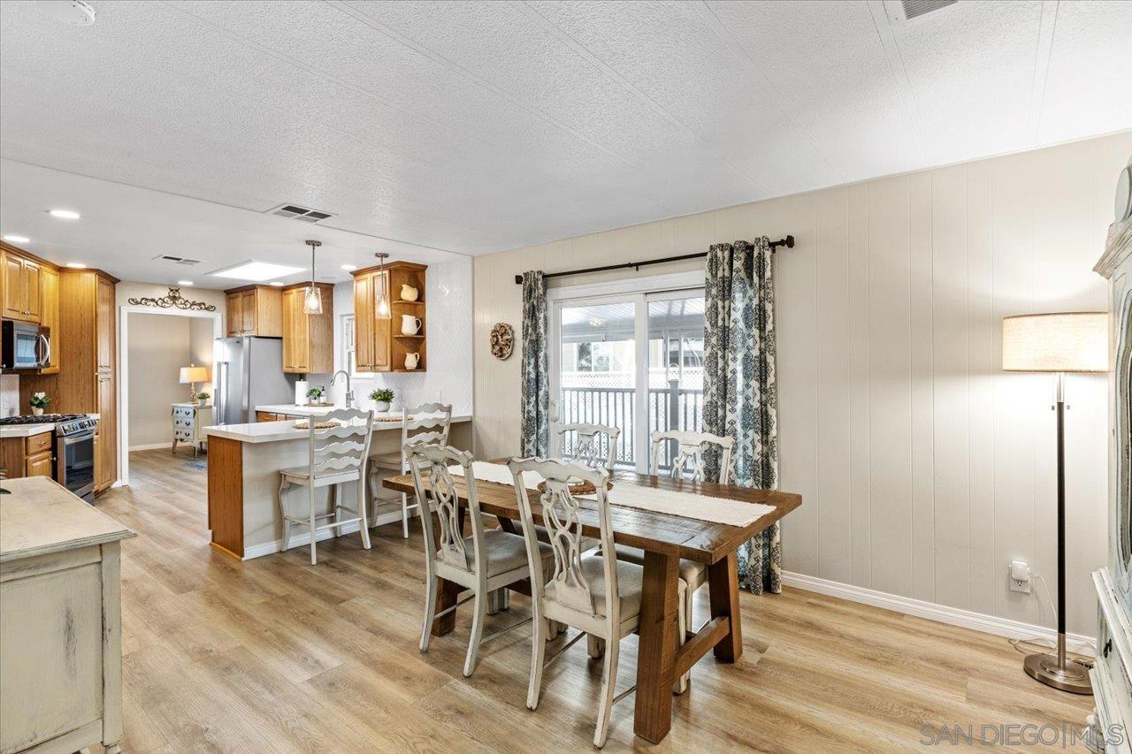 Detail Gallery Image 10 of 45 For 7305  San Luis  #240,  Carlsbad,  CA 92011 - 2 Beds | 2 Baths