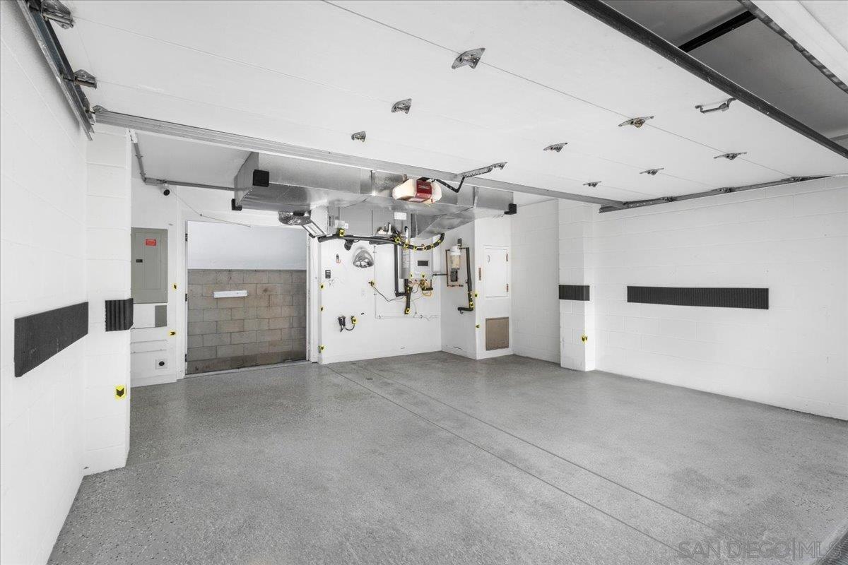 Detail Gallery Image 34 of 38 For 710  Verona Court, San Diego,  CA 92109 - 3 Beds | 3 Baths