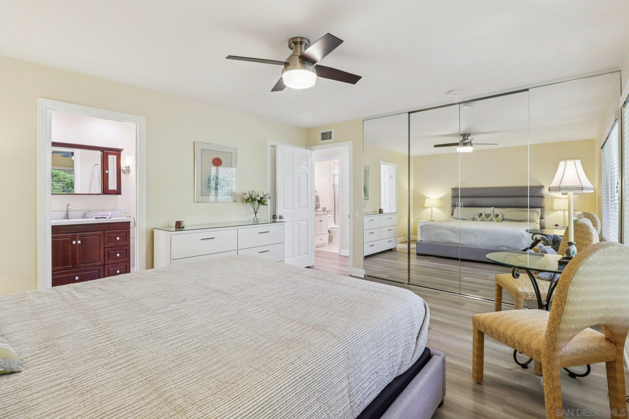 Detail Gallery Image 14 of 40 For 6038  Cirrus St, San Diego,  CA 92110 - 2 Beds | 2 Baths