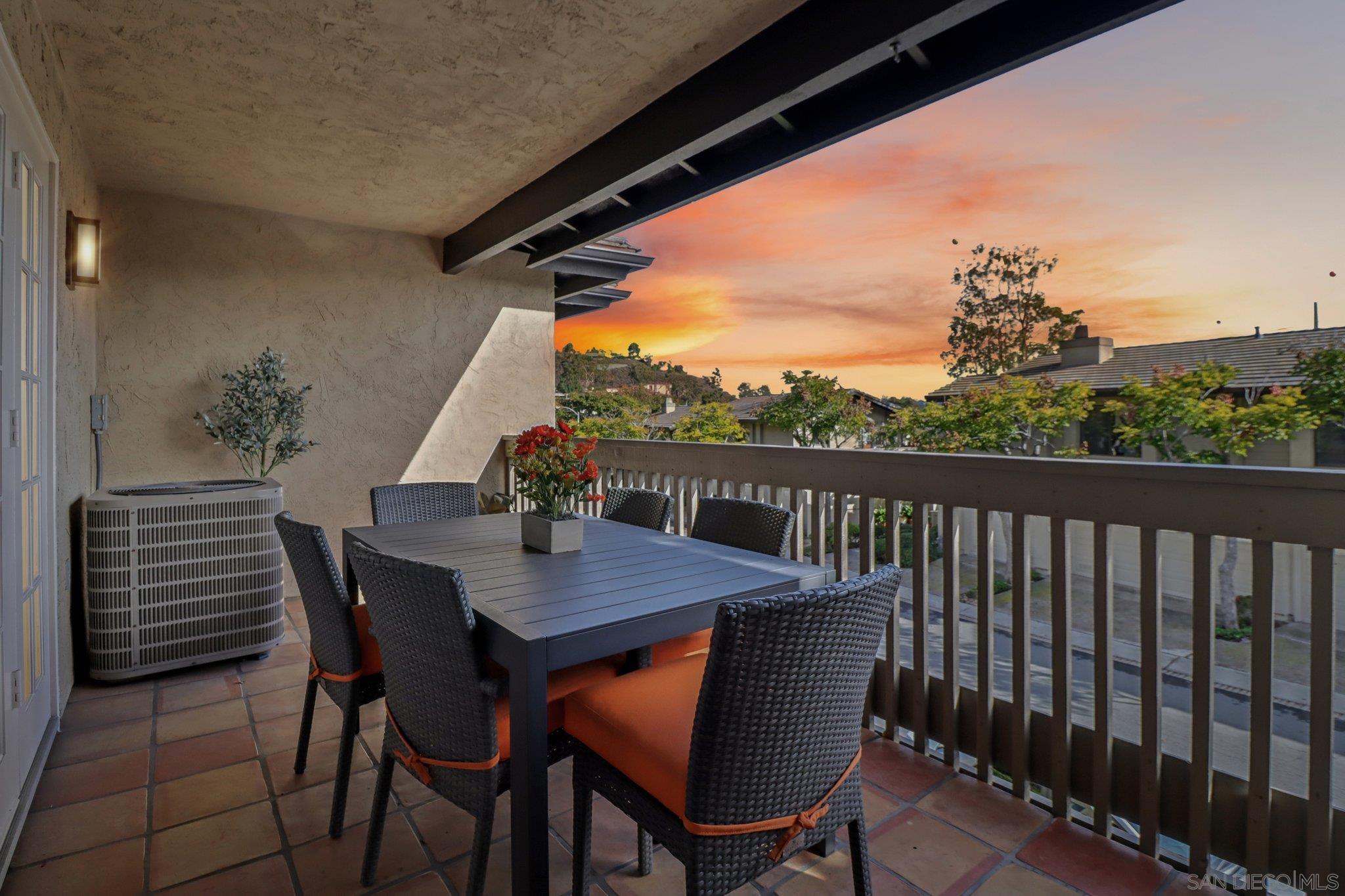Detail Gallery Image 21 of 40 For 6038  Cirrus St, San Diego,  CA 92110 - 2 Beds | 2 Baths