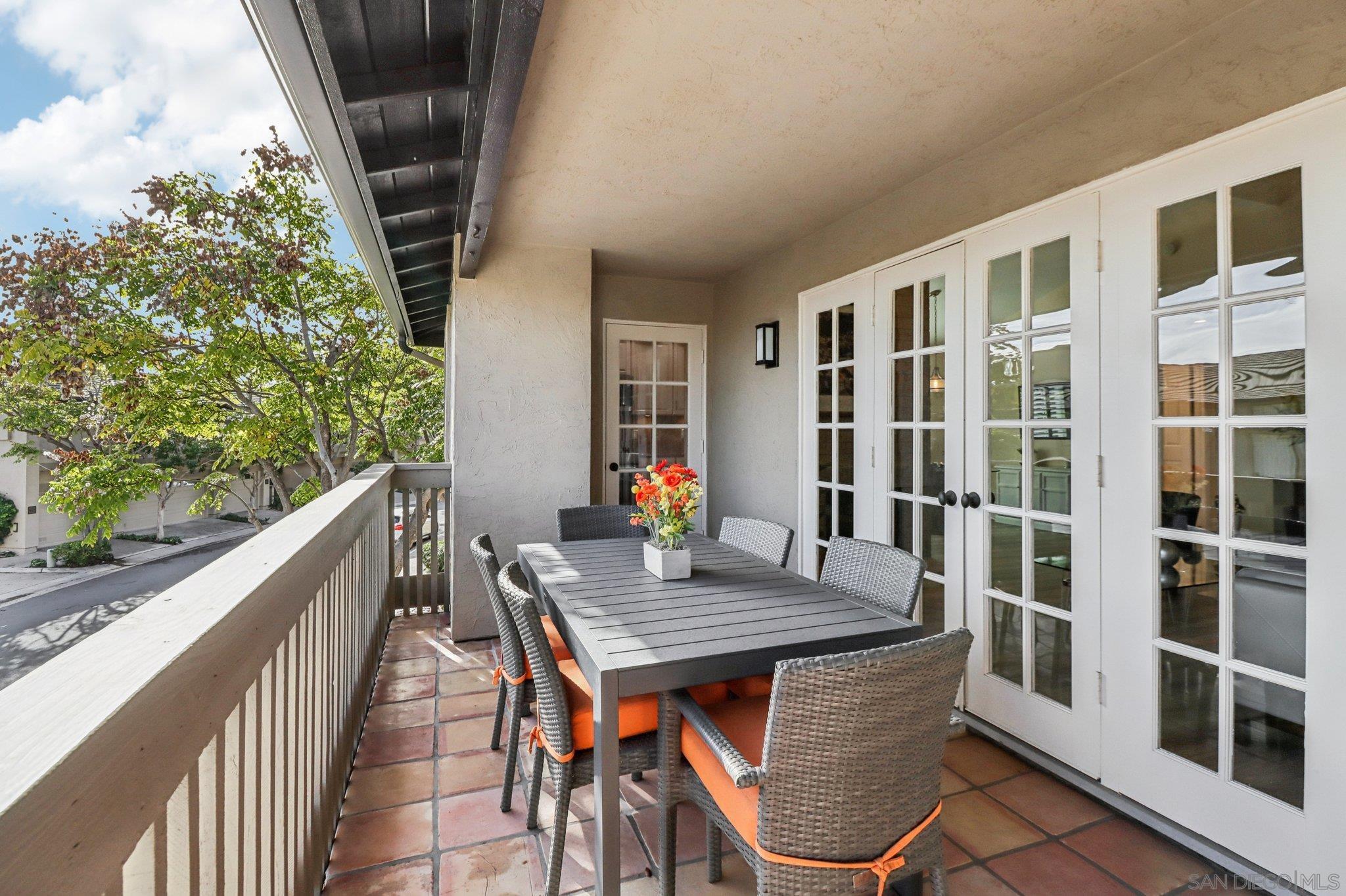 Detail Gallery Image 23 of 40 For 6038  Cirrus St, San Diego,  CA 92110 - 2 Beds | 2 Baths