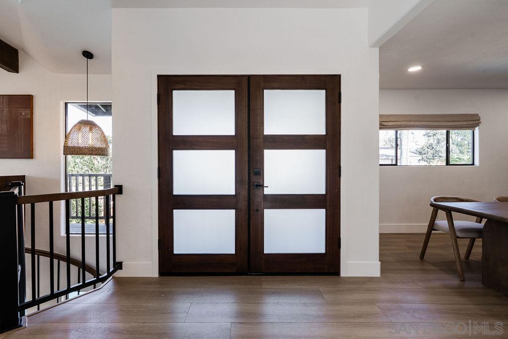 Detail Gallery Image 16 of 75 For 2606  Galicia Way, Carlsbad,  CA 92009 - 5 Beds | 3/1 Baths