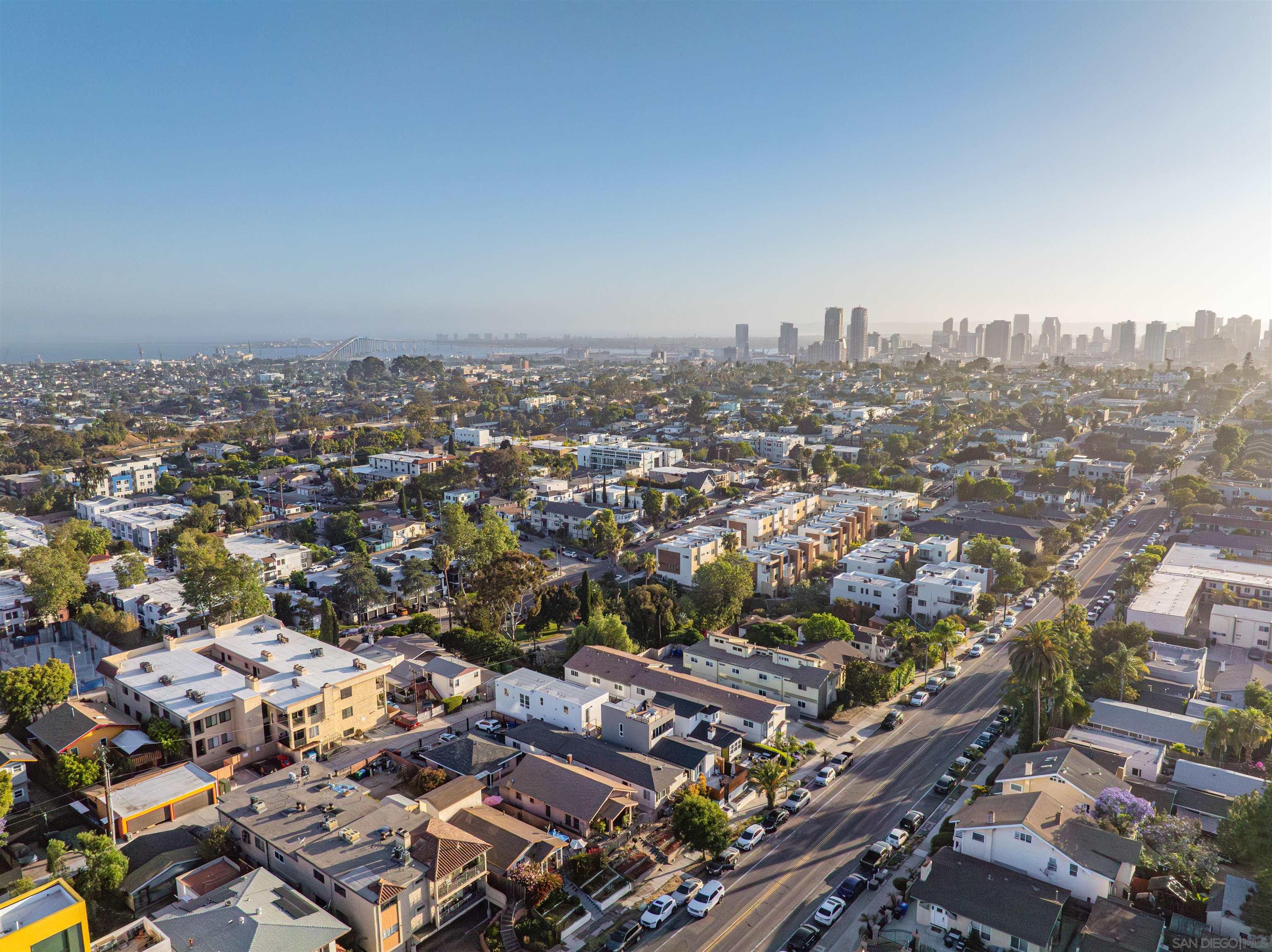 Detail Gallery Image 66 of 72 For 2945  B St, San Diego,  CA 92102 - 6 Beds | 5 Baths