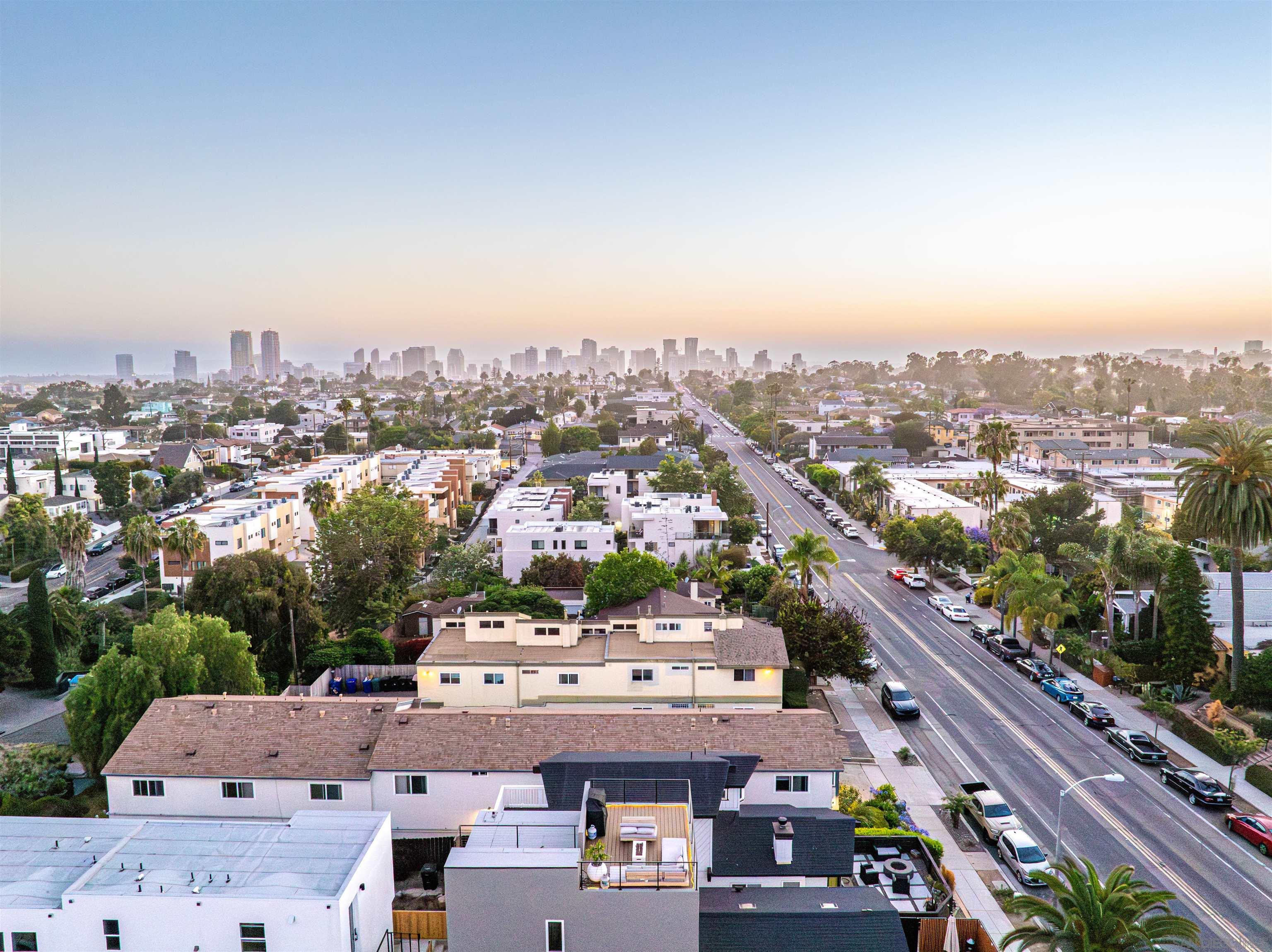 Detail Gallery Image 67 of 72 For 2945  B St, San Diego,  CA 92102 - 6 Beds | 5 Baths