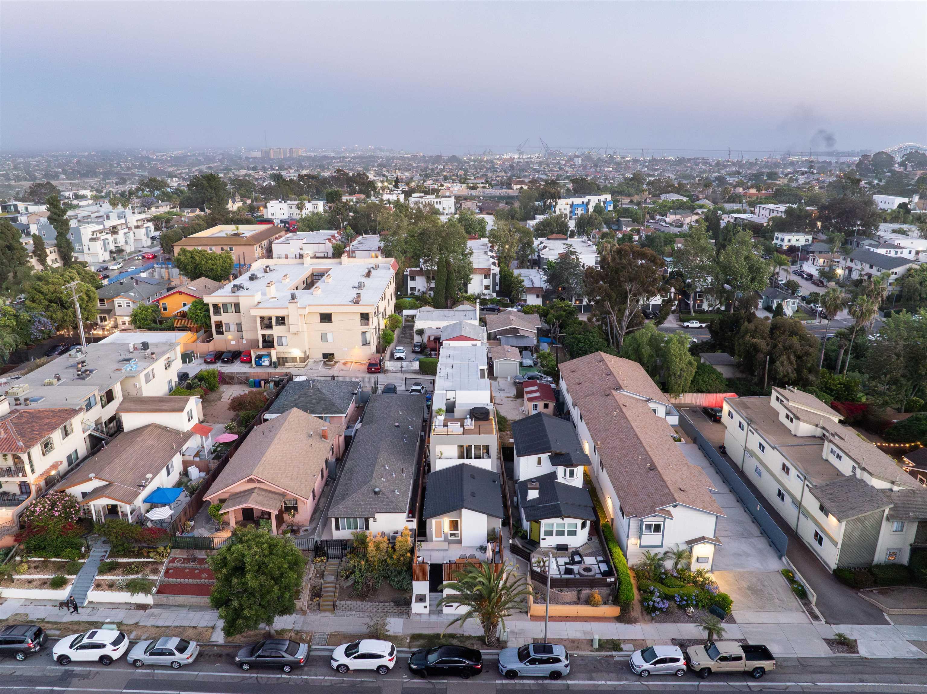 Detail Gallery Image 71 of 72 For 2945  B St, San Diego,  CA 92102 - 6 Beds | 5 Baths