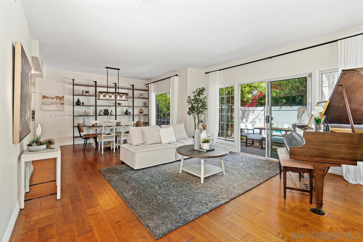 Front Image Thumbnail for SD250044767