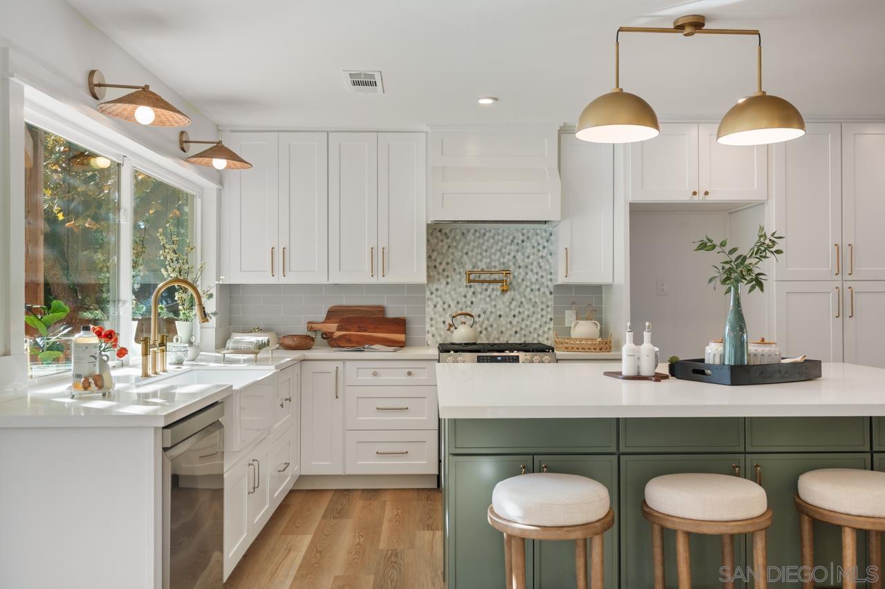 Detail Gallery Image 19 of 63 For 1155  Pepper Dr, El Cajon,  CA 92021 - 4 Beds | 2/1 Baths