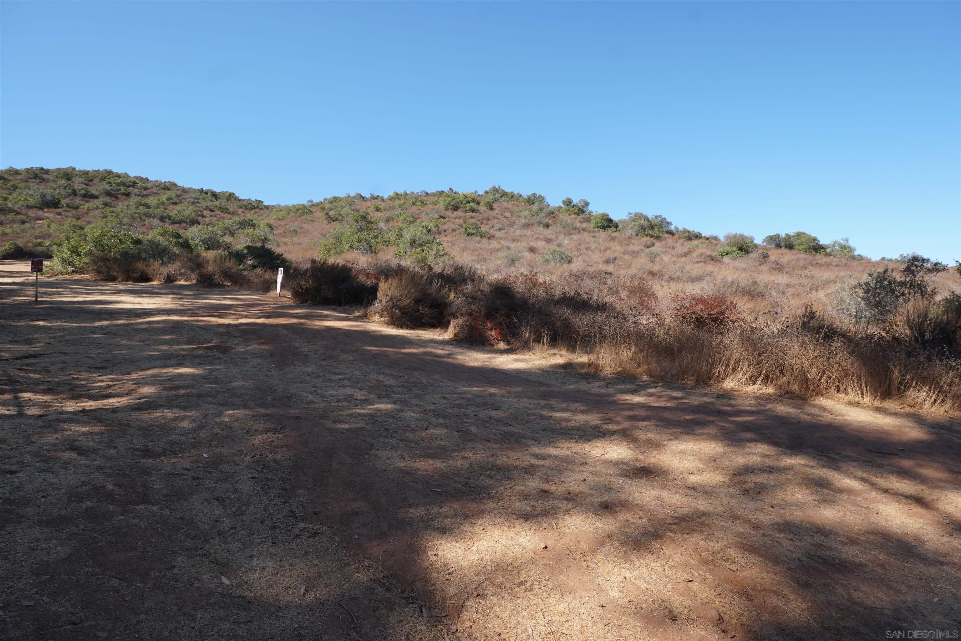 Detail Gallery Image 28 of 31 For 7390  Mission Trails Dr  #95,  Santee,  CA 92071 - 2 Beds | 2 Baths