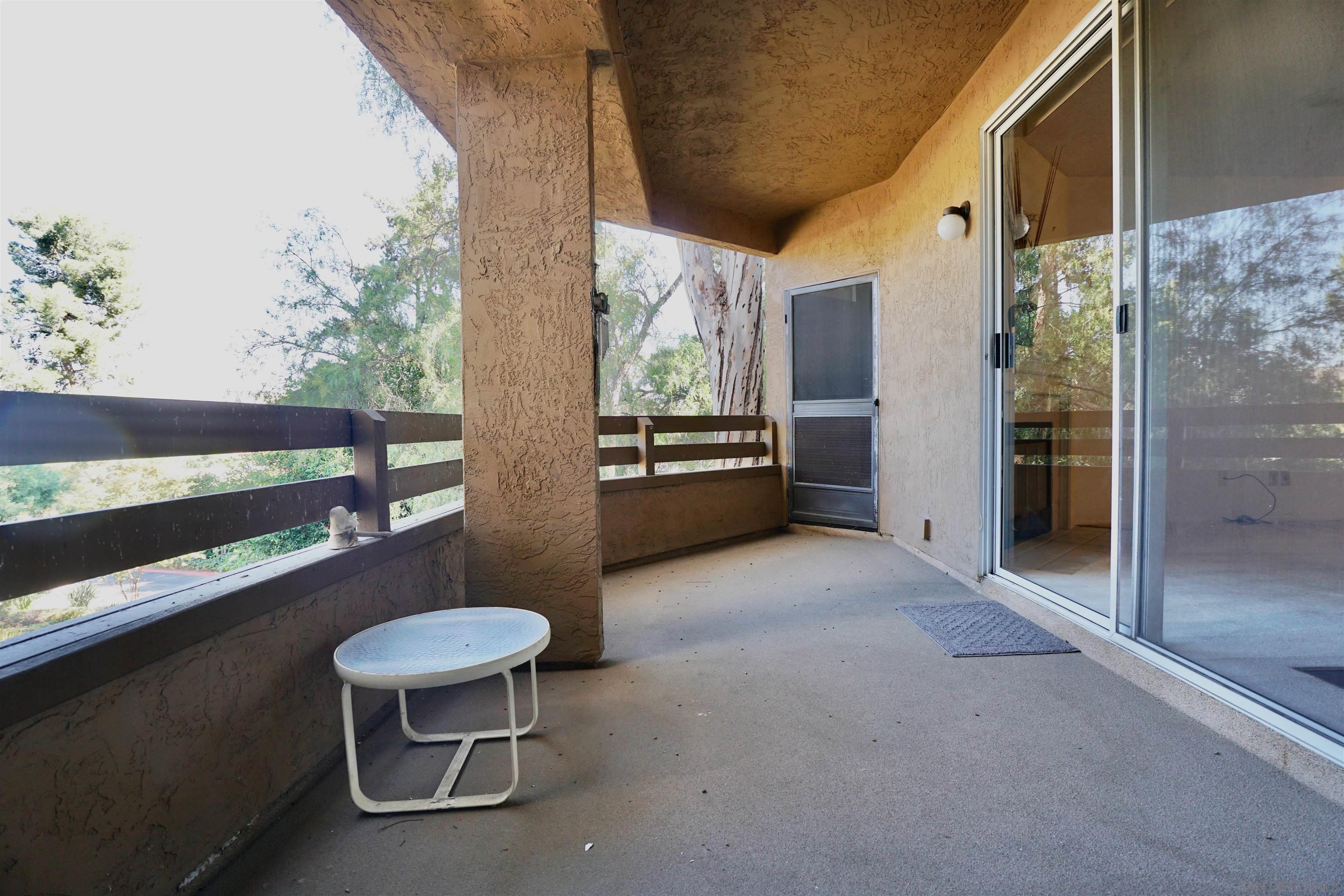 Detail Gallery Image 6 of 31 For 7390  Mission Trails Dr  #95,  Santee,  CA 92071 - 2 Beds | 2 Baths